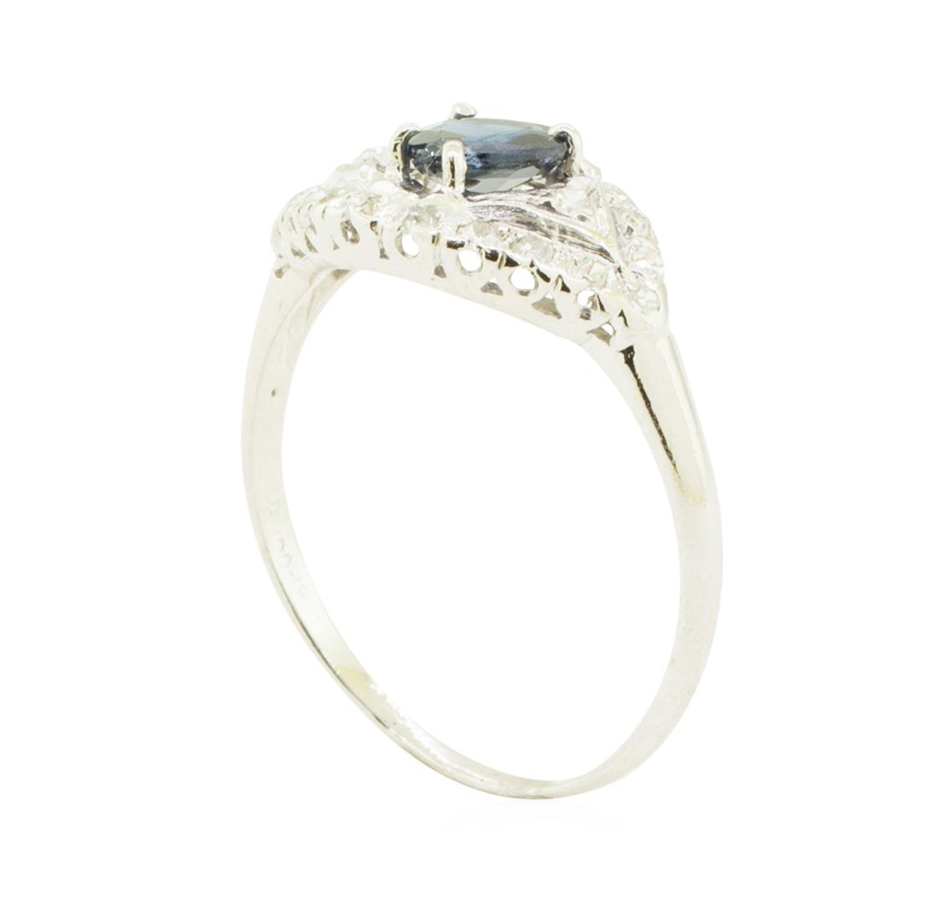 0.40 ctw Diamond and Sapphire Ring - 14KT White Gold - Image 4 of 4