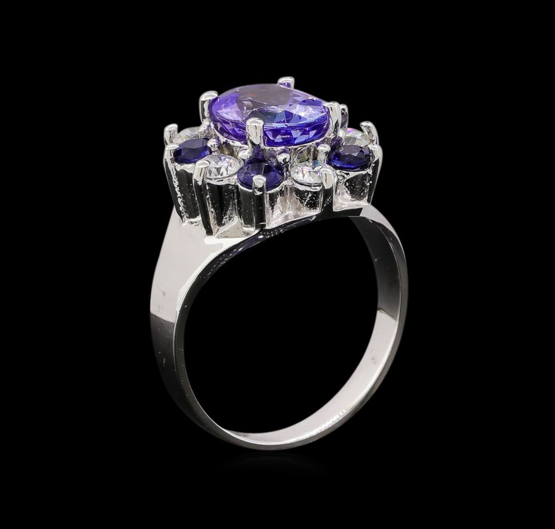 14KT White Gold 2.48 ctw Tanzanite, Sapphire and Diamond Ring - Image 4 of 5