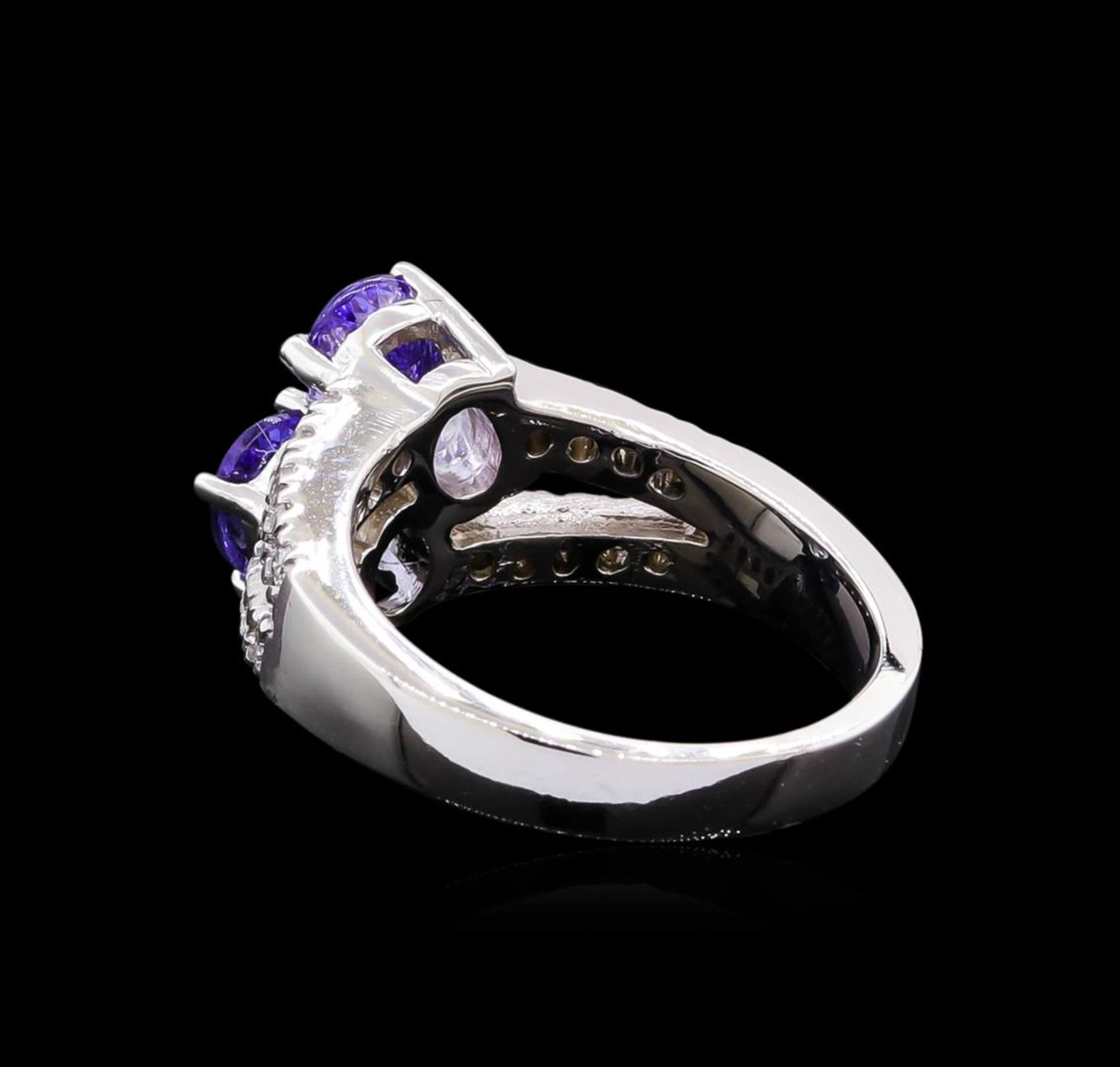 1.70 ctw Tanzanite and Diamond Ring - 14KT White Gold - Image 3 of 4