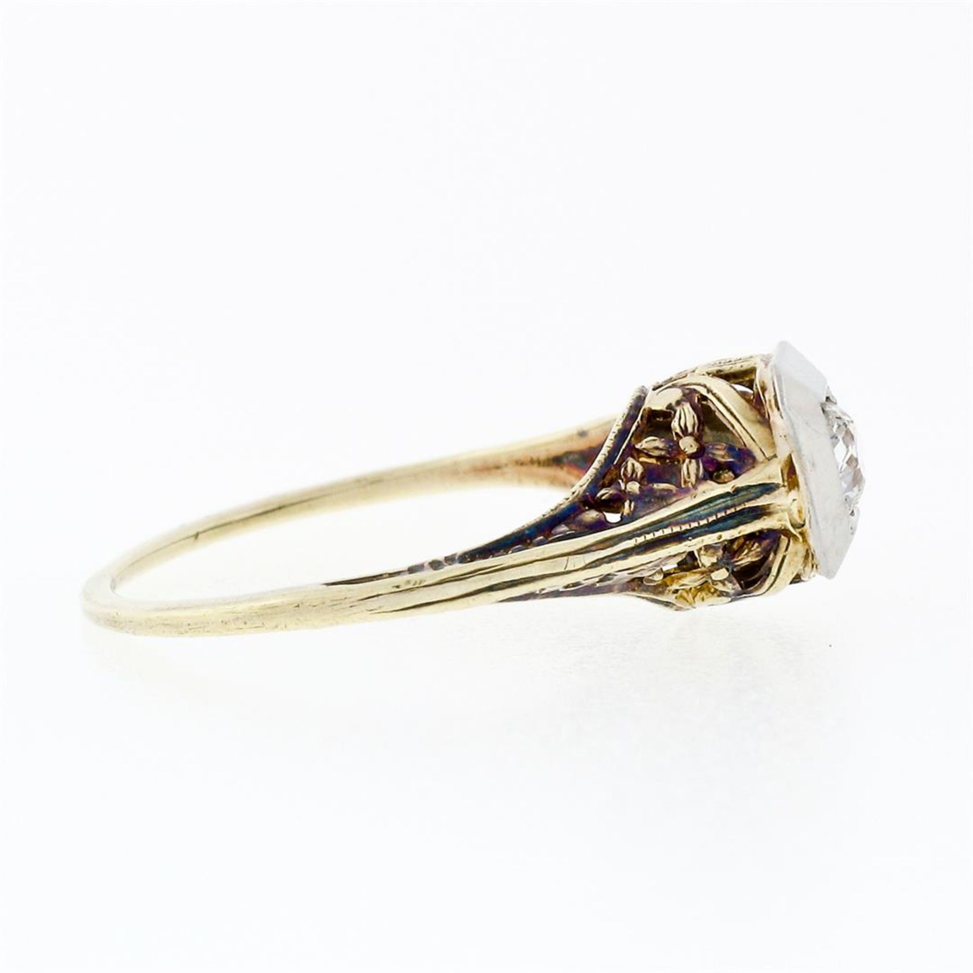 Antique Edwardian 14K TT Gold 0.15 ctw Old Mine Diamond Filigree Engagement Ring - Image 6 of 7