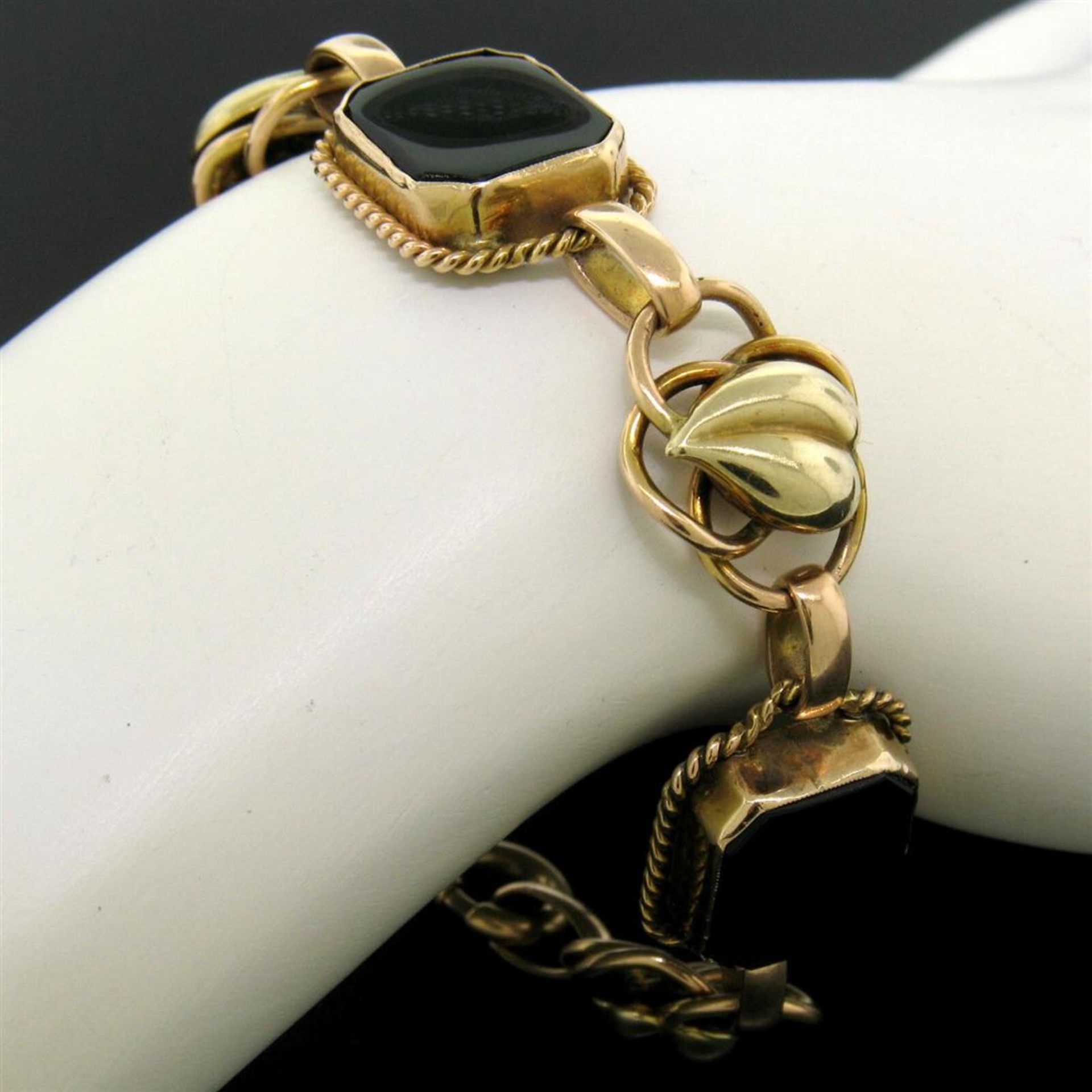 Retro Vintage 14kt Green and Rose Gold Black Onyx and Open Leaf Link Bracelet - Image 5 of 6