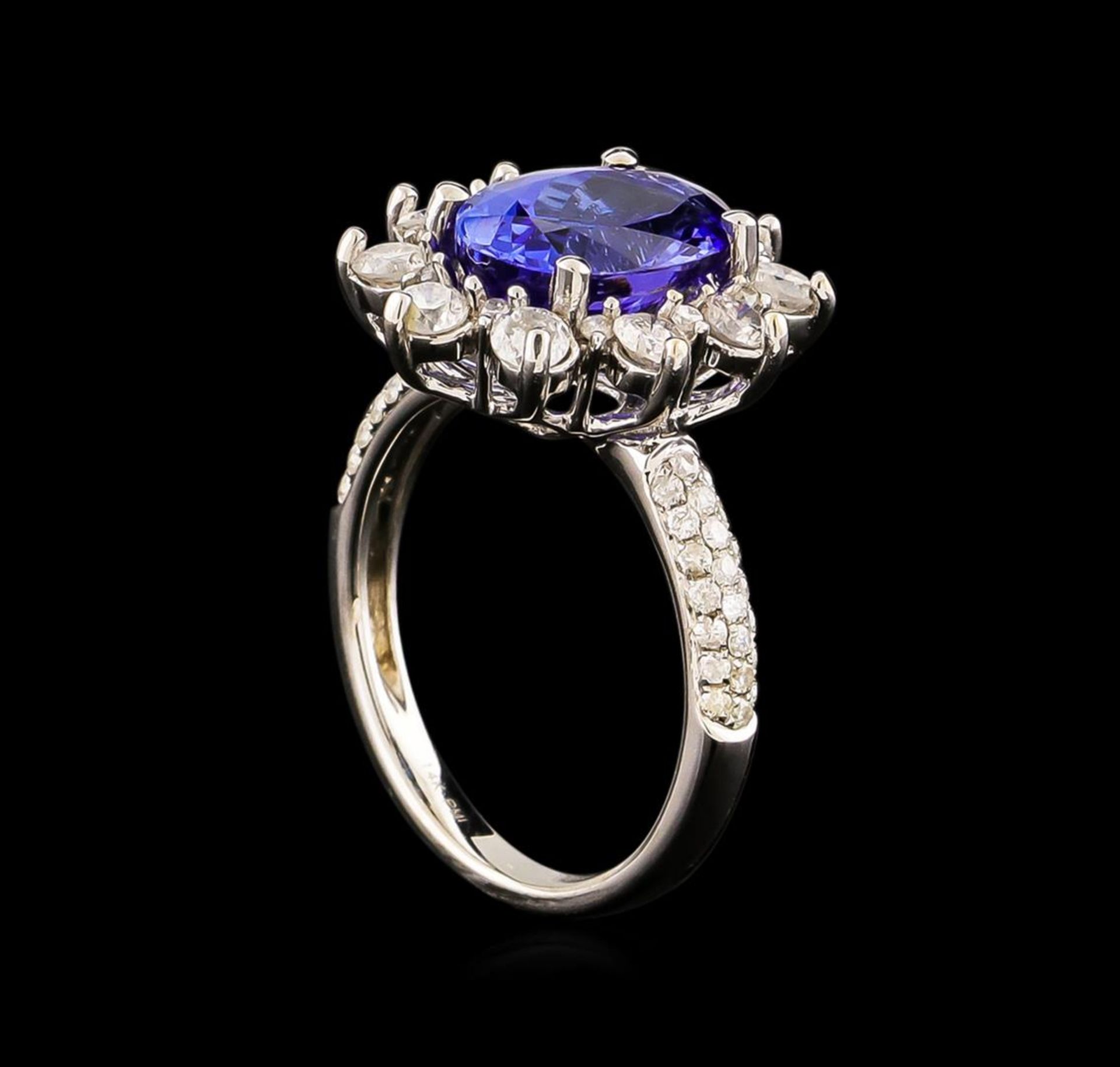 14KT White Gold 3.69 ctw Tanzanite and Diamond Ring - Image 4 of 5