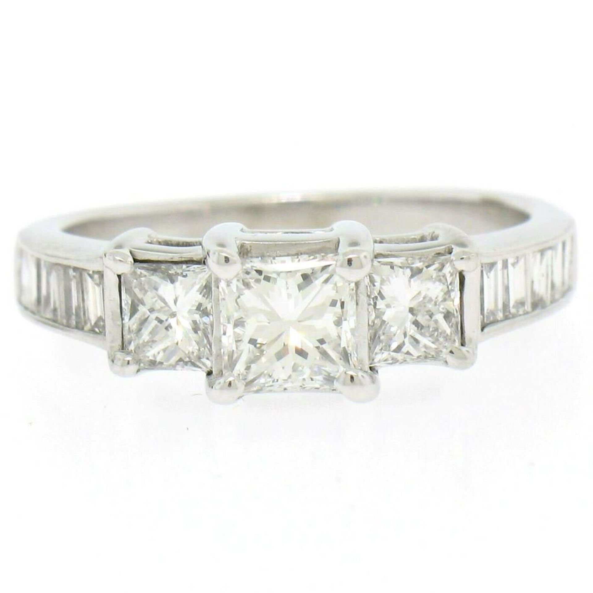 14k White Gold 1.45 ctw 3 Princess Diamond Engagement Ring w/ Baguette Accents - Image 15 of 18