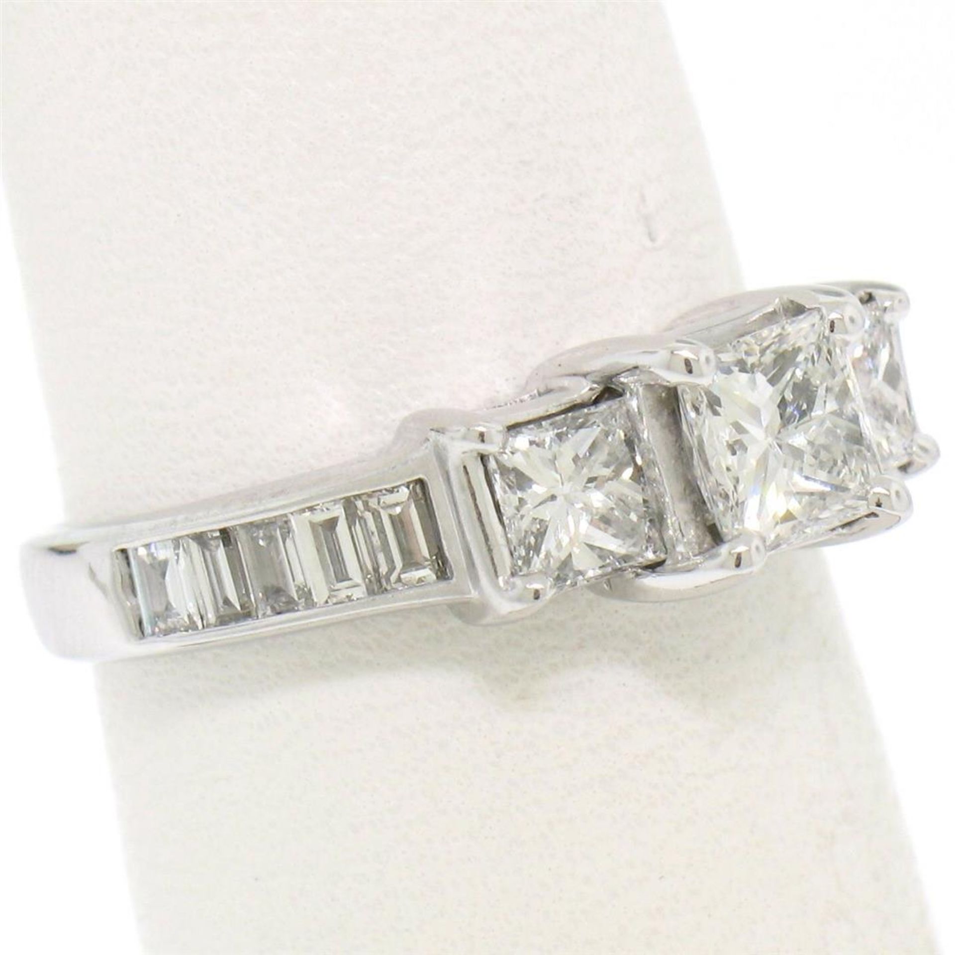 14k White Gold 1.45 ctw 3 Princess Diamond Engagement Ring w/ Baguette Accents - Image 13 of 18