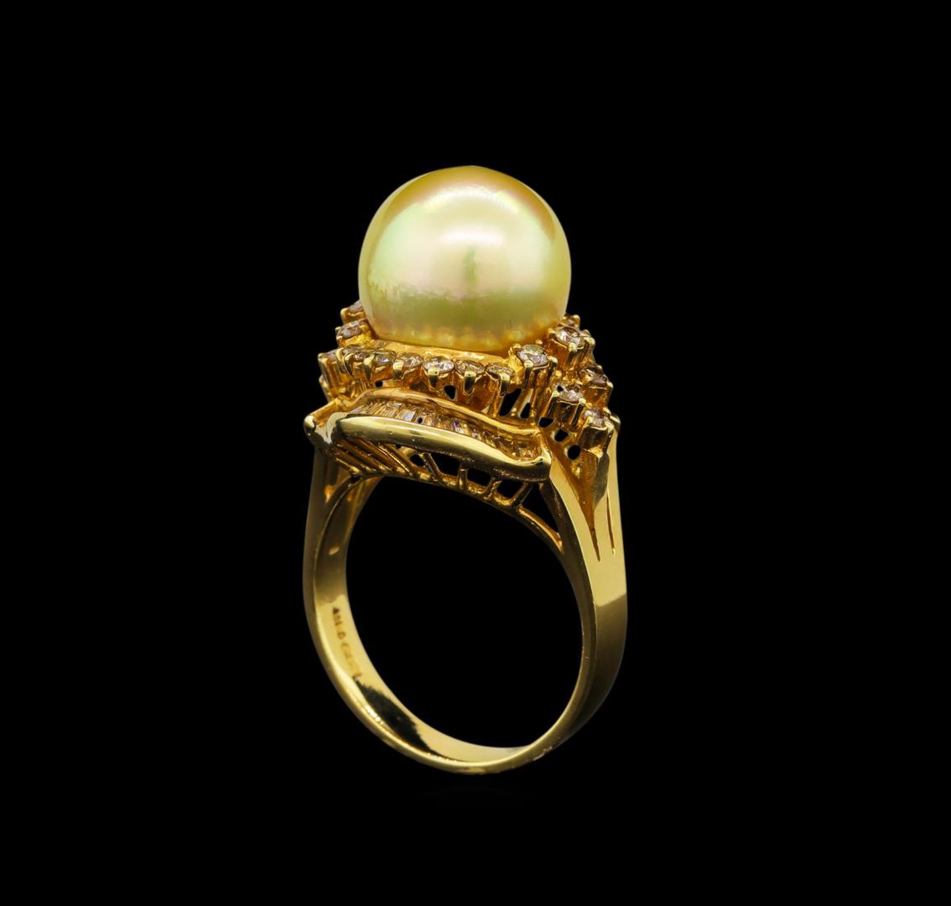 14KT Yellow Gold Pearl and Diamond Ring - Image 8 of 10