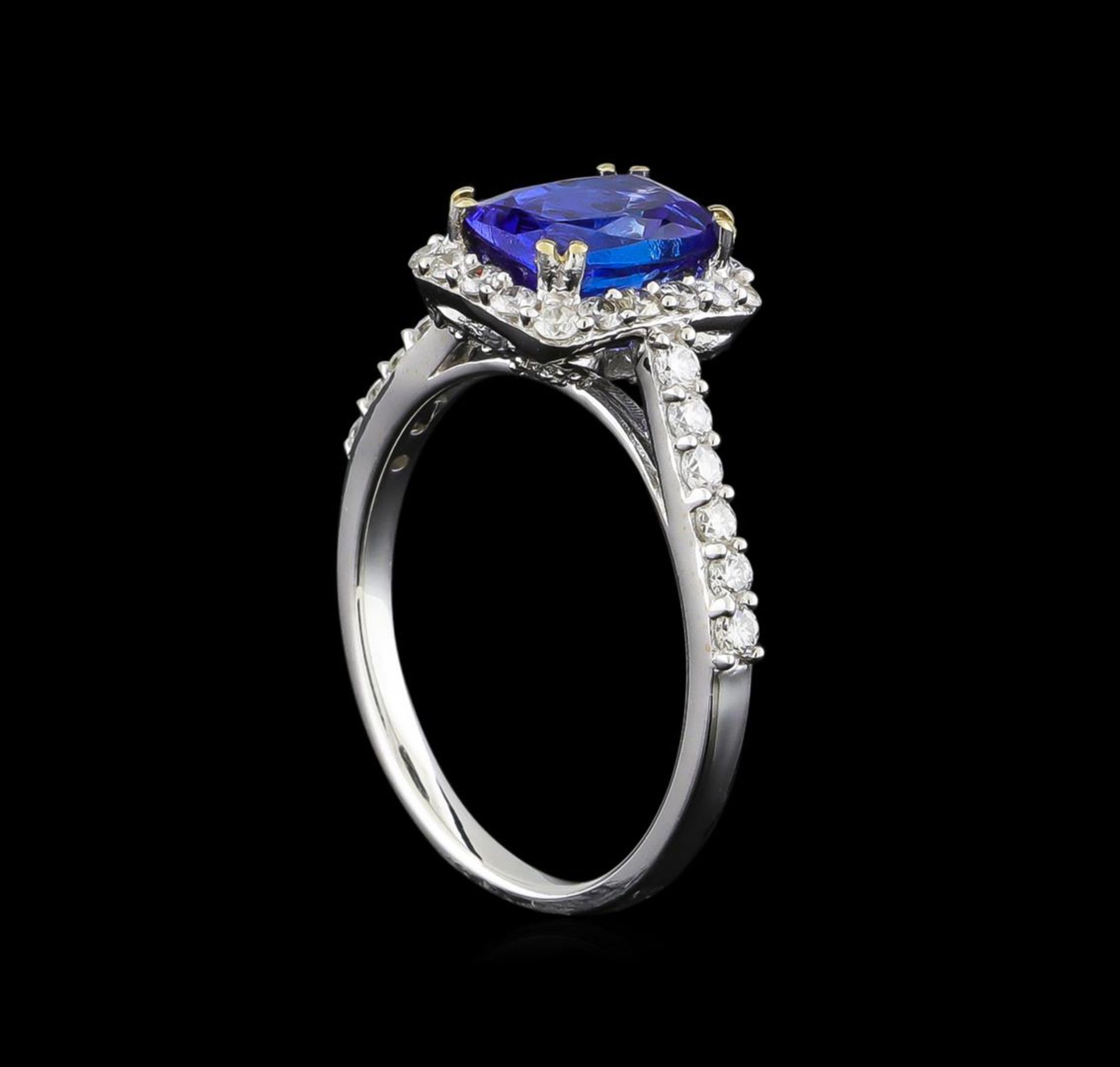 14KT White Gold 1.71 ctw Tanzanite and Diamond Ring - Image 4 of 5