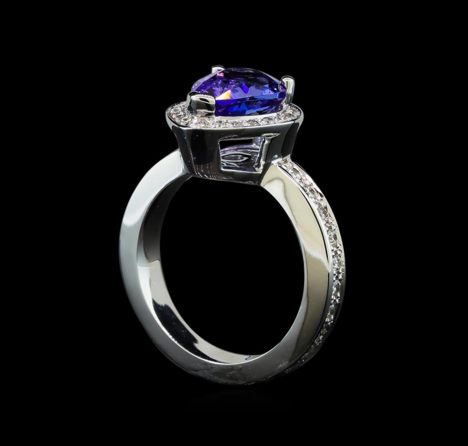 2.90 ctw Tanzanite and Diamond Ring - 14KT White Gold - Image 4 of 5