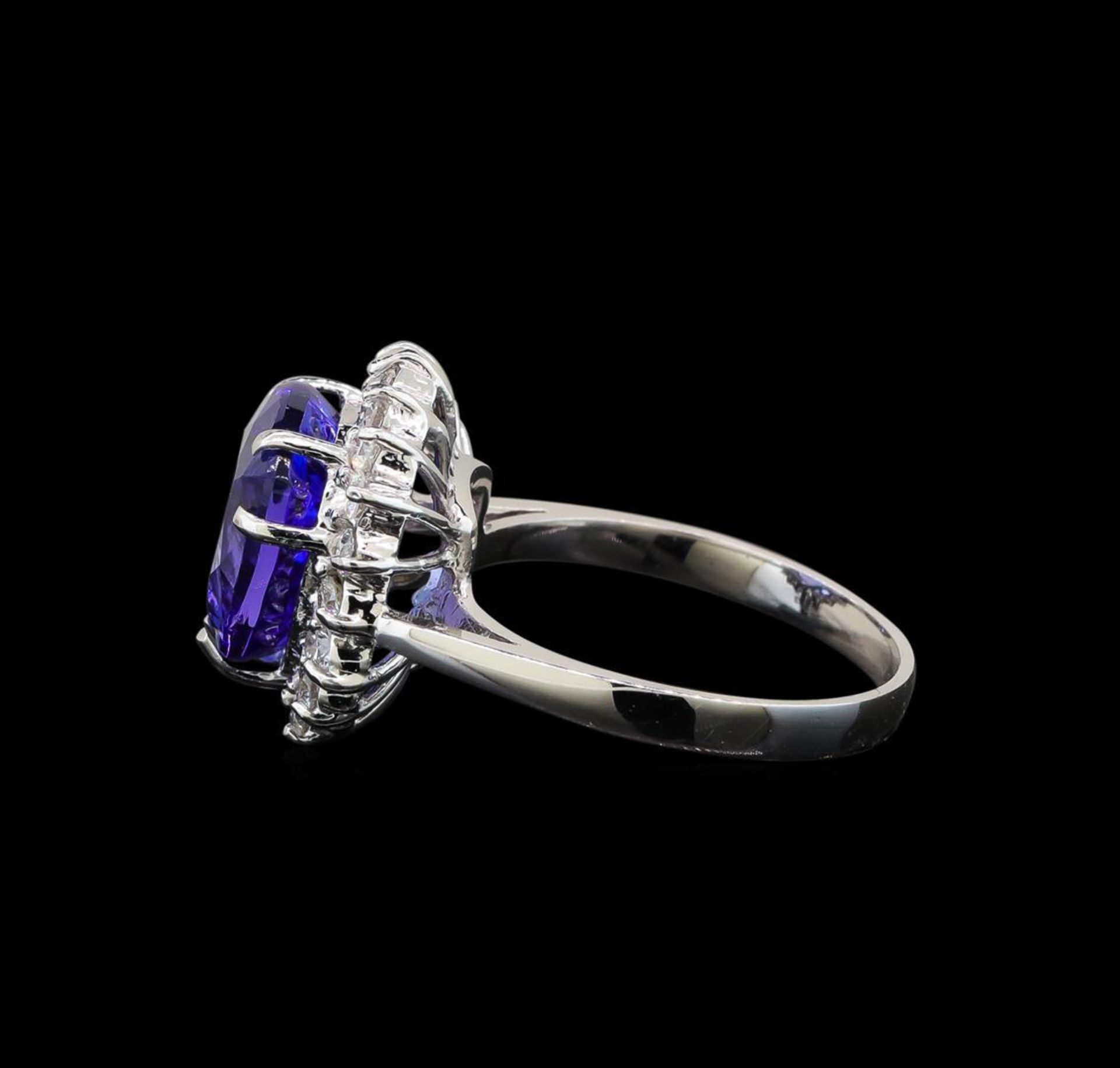 14KT White Gold 6.78 ctw Tanzanite and Diamond Ring - Image 3 of 5