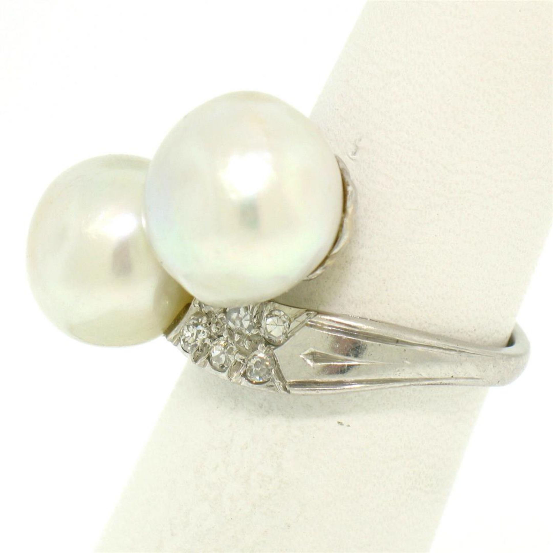 GIA Certified Solid Platinum Pearl & Diamond Bypass Cocktail Ring - Image 6 of 9