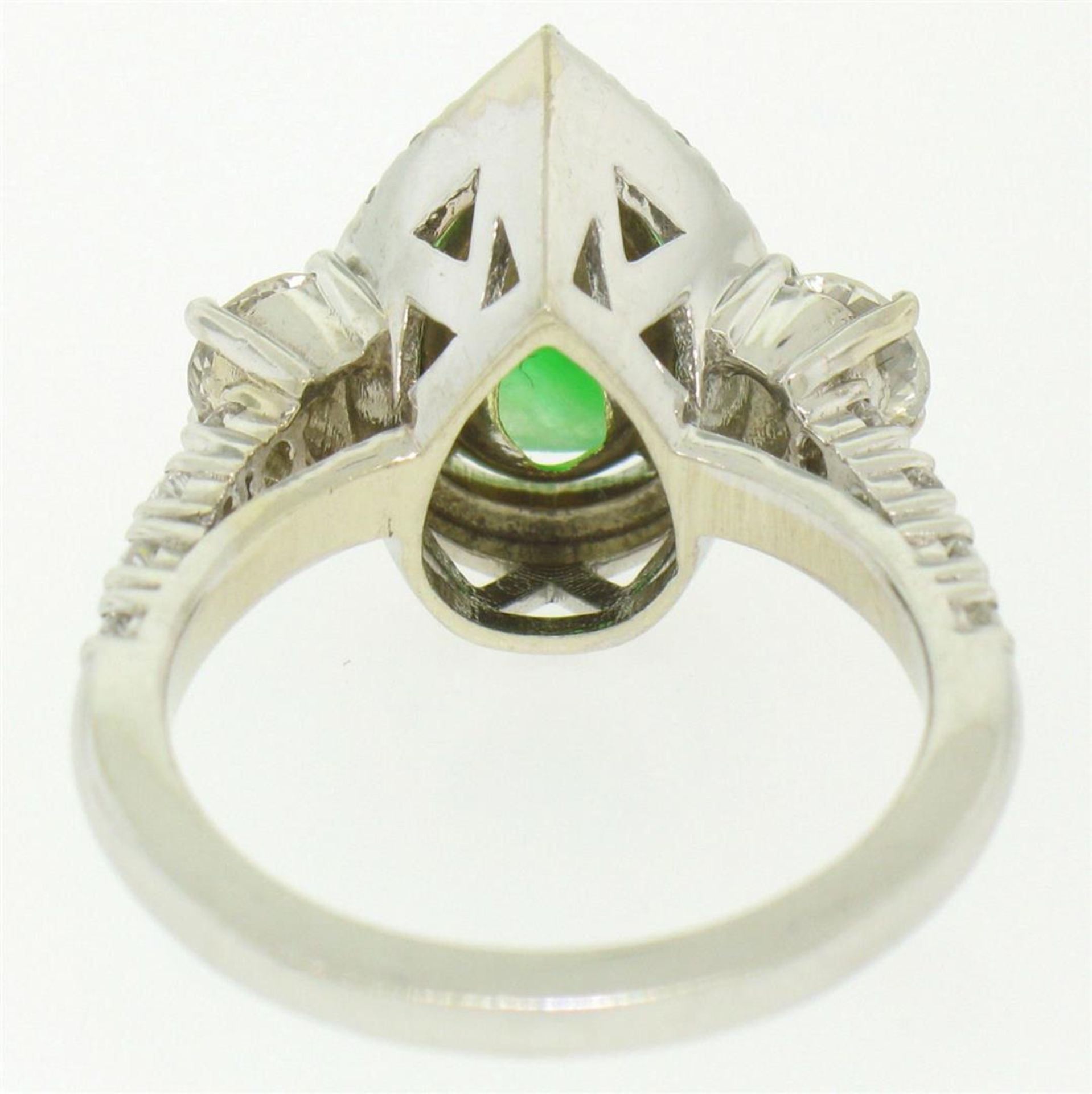 14k Two Tone Gold Pear Jade & Large Diamond Accents w/ Halo 2.89 ctw Ring - Image 4 of 7