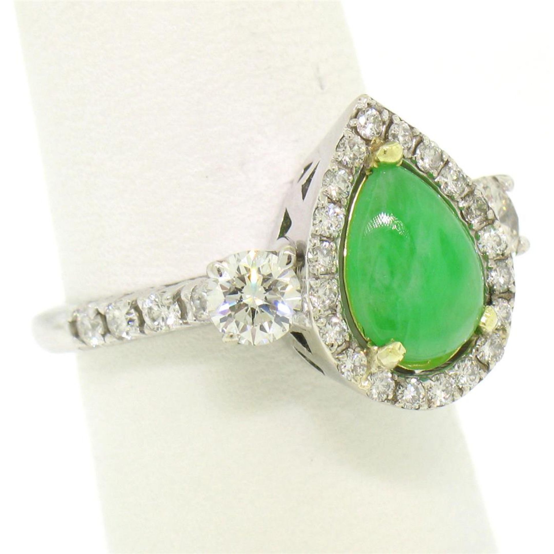 14k Two Tone Gold Pear Jade & Large Diamond Accents w/ Halo 2.89 ctw Ring - Image 3 of 7