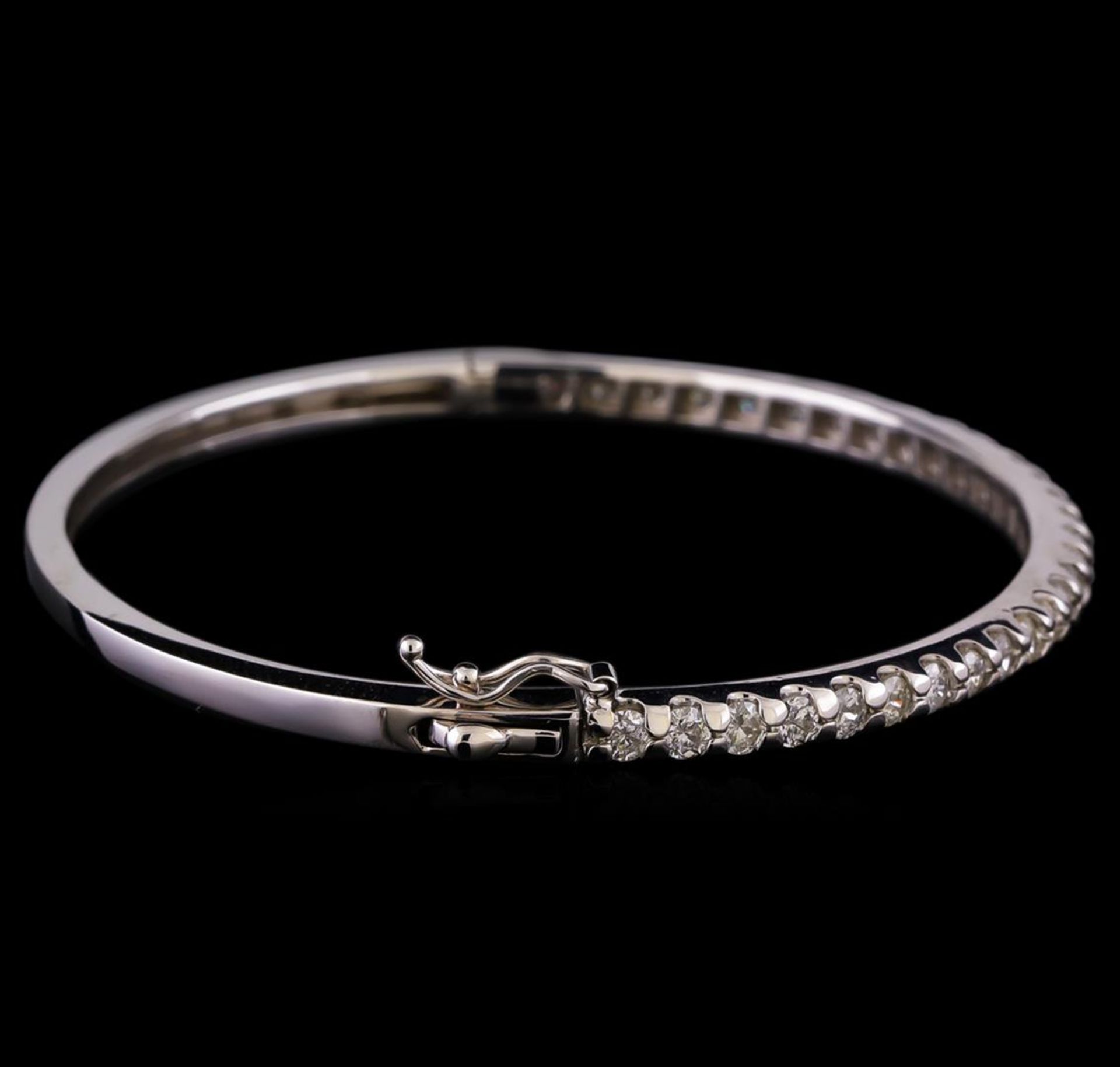 14KT White Gold 1.93 ctw Diamond Bangle Bracelet - Image 2 of 4