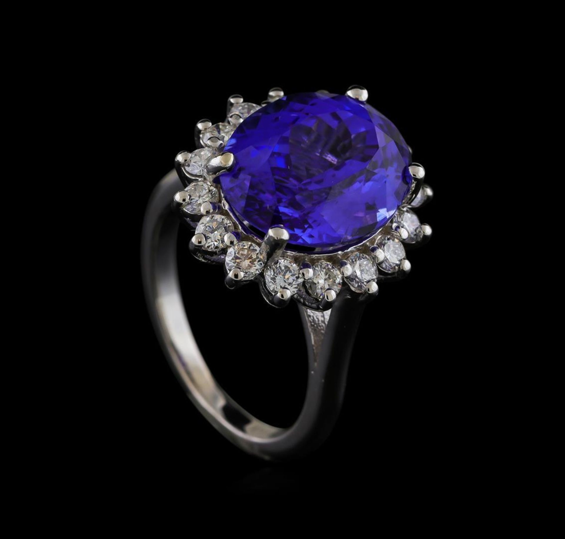 8.04 ctw Tanzanite and Diamond Ring - 14KT White Gold - Image 4 of 6