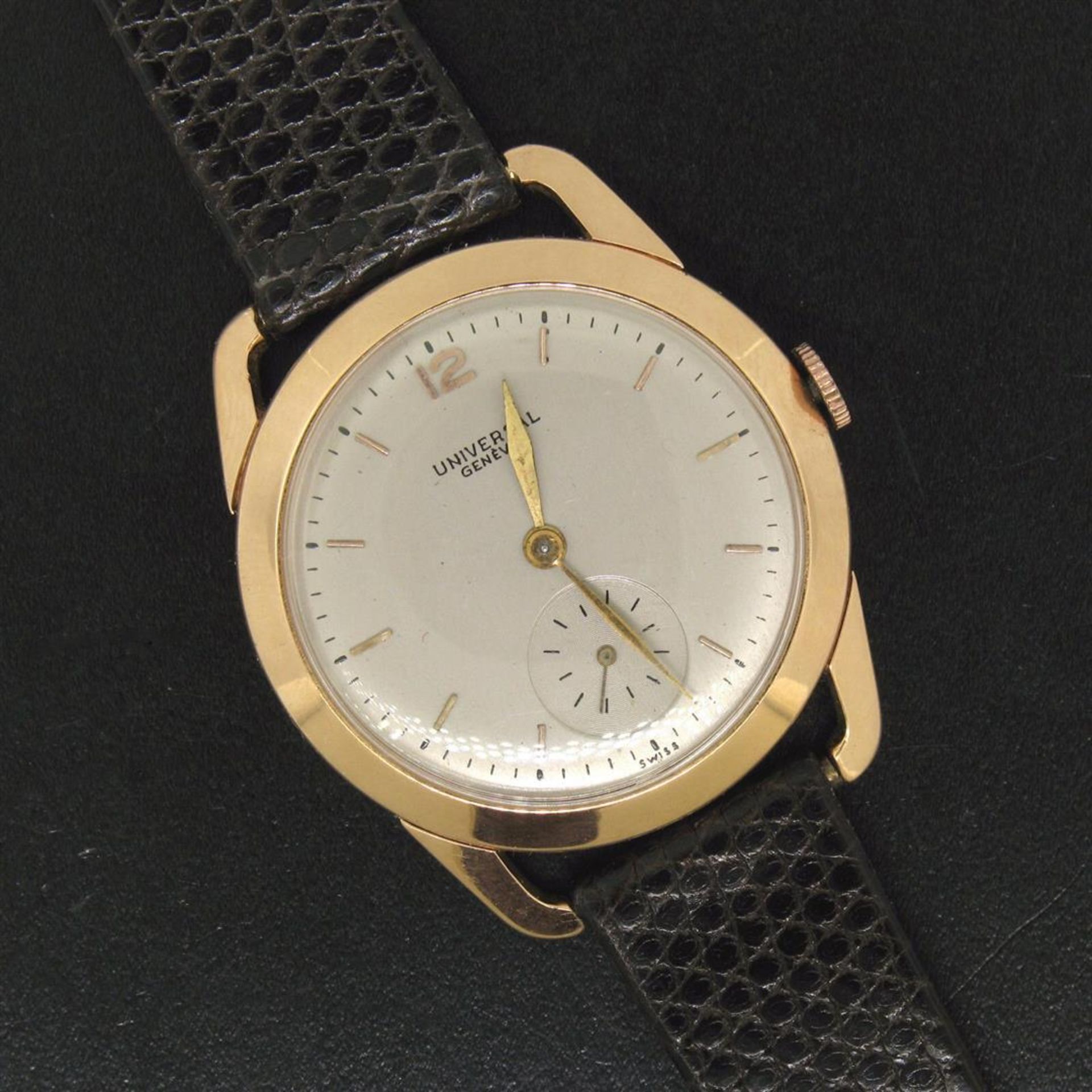 Vintage Men's 18k Rose Gold Universal Geneve Mechanical Wrist Watch w/ Fancy Lug