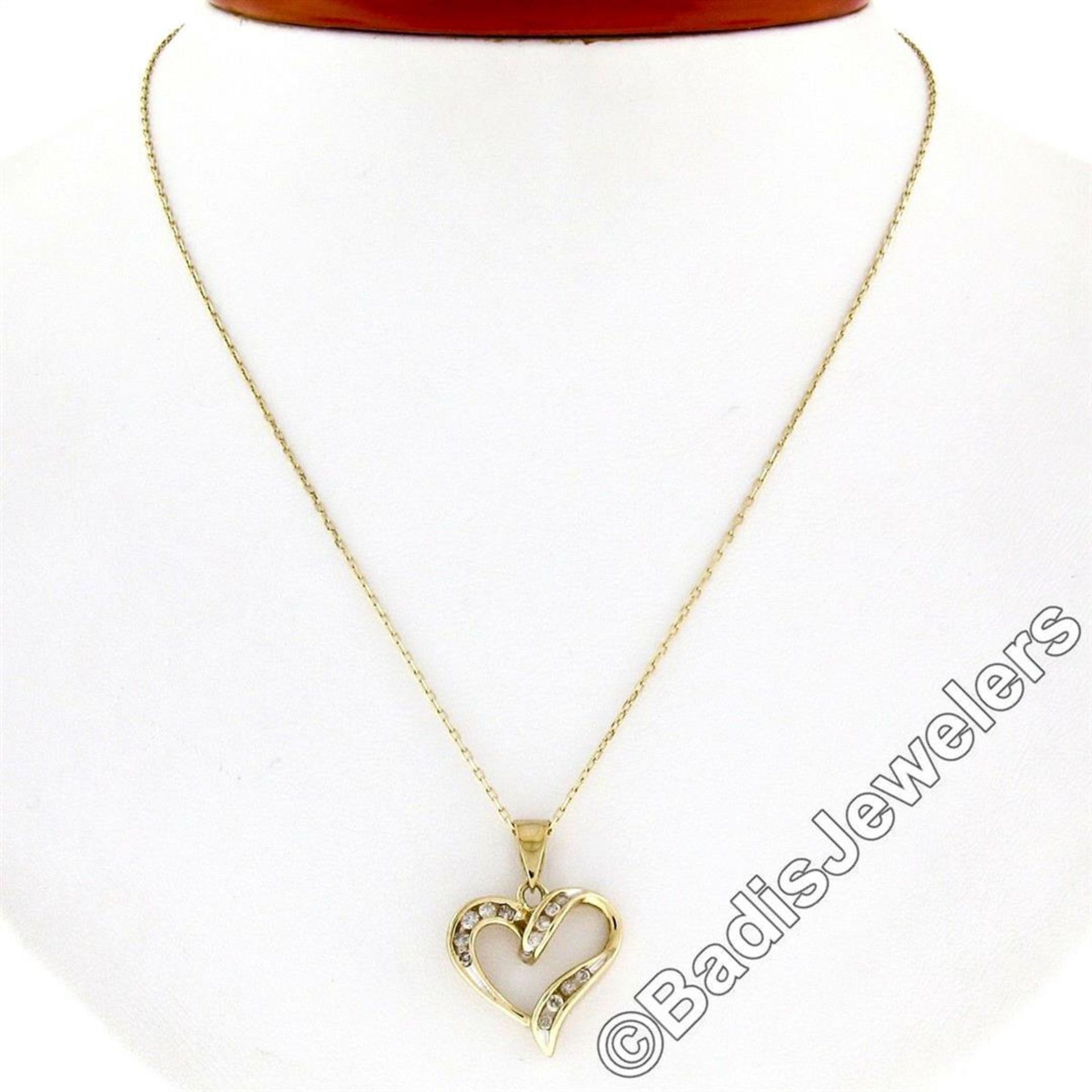 10kt Yellow Gold 0.26 ctw Channel Set Round Diamond Open Heart Pendant Necklace - Image 3 of 7