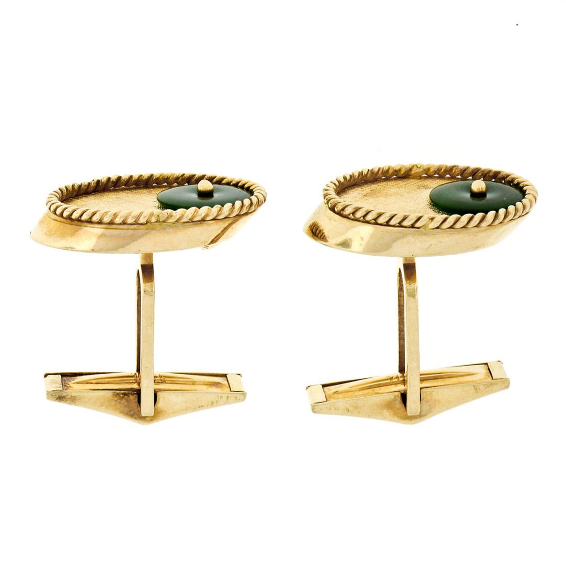 Vintage Men's 14K Yellow Gold Jade Disc Oval Florentine Twisted Wire Cufflinks - Image 4 of 6