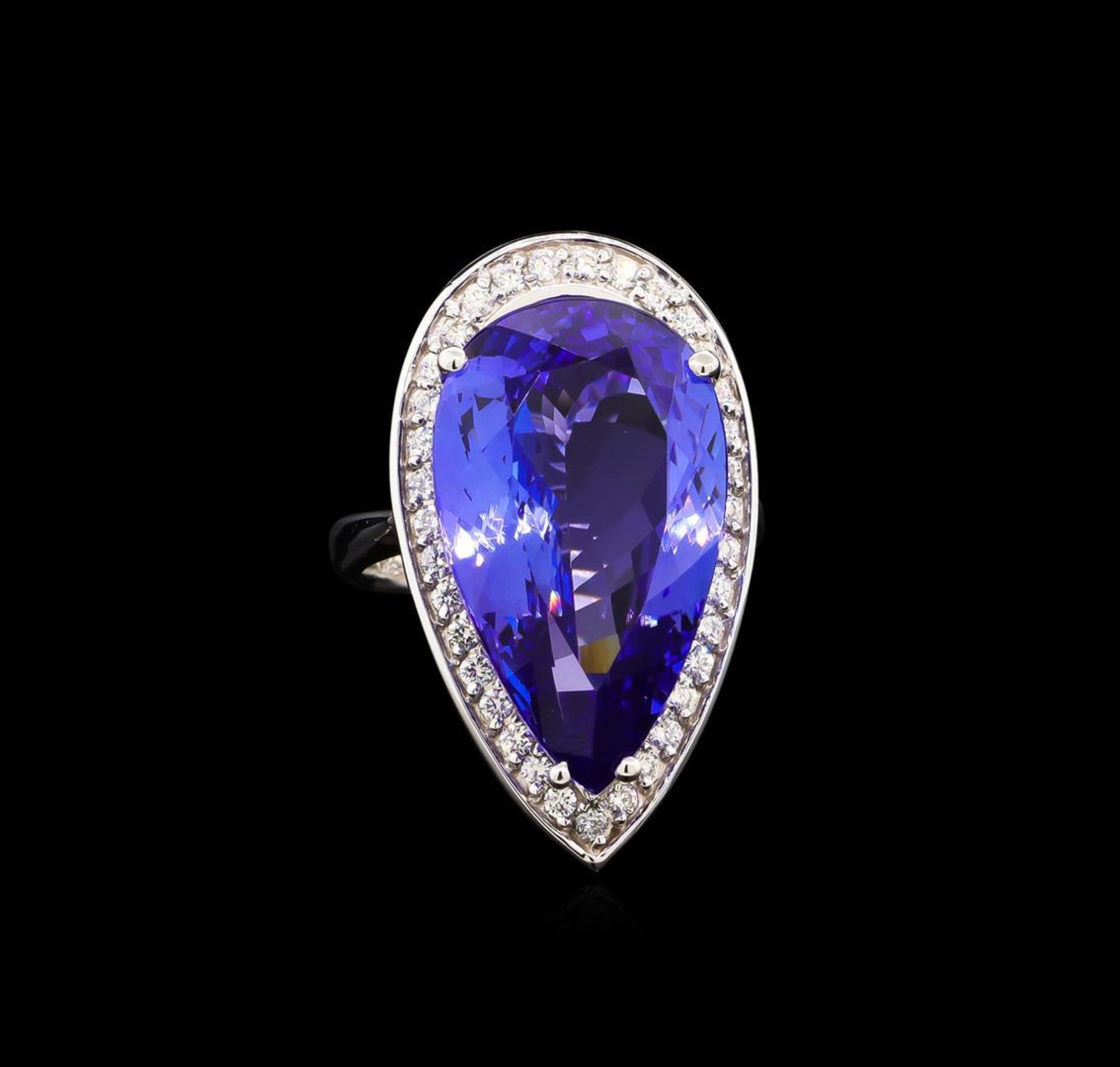 18.42 ctw Tanzanite and Diamond Ring - 14KT White Gold - Image 2 of 5