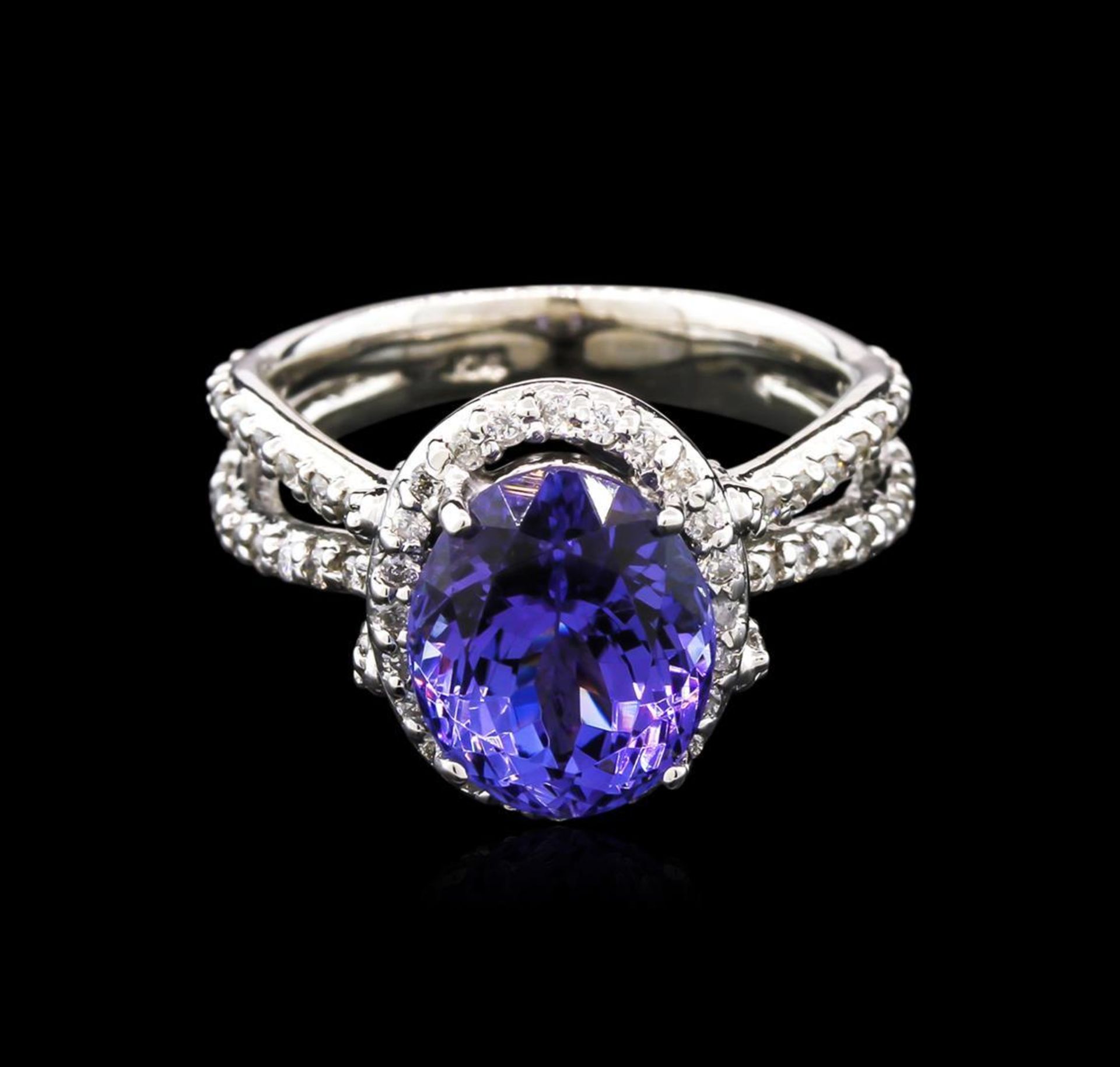 4.41 ctw Tanzanite and Diamond Ring - 14KT White Gold - Image 2 of 3