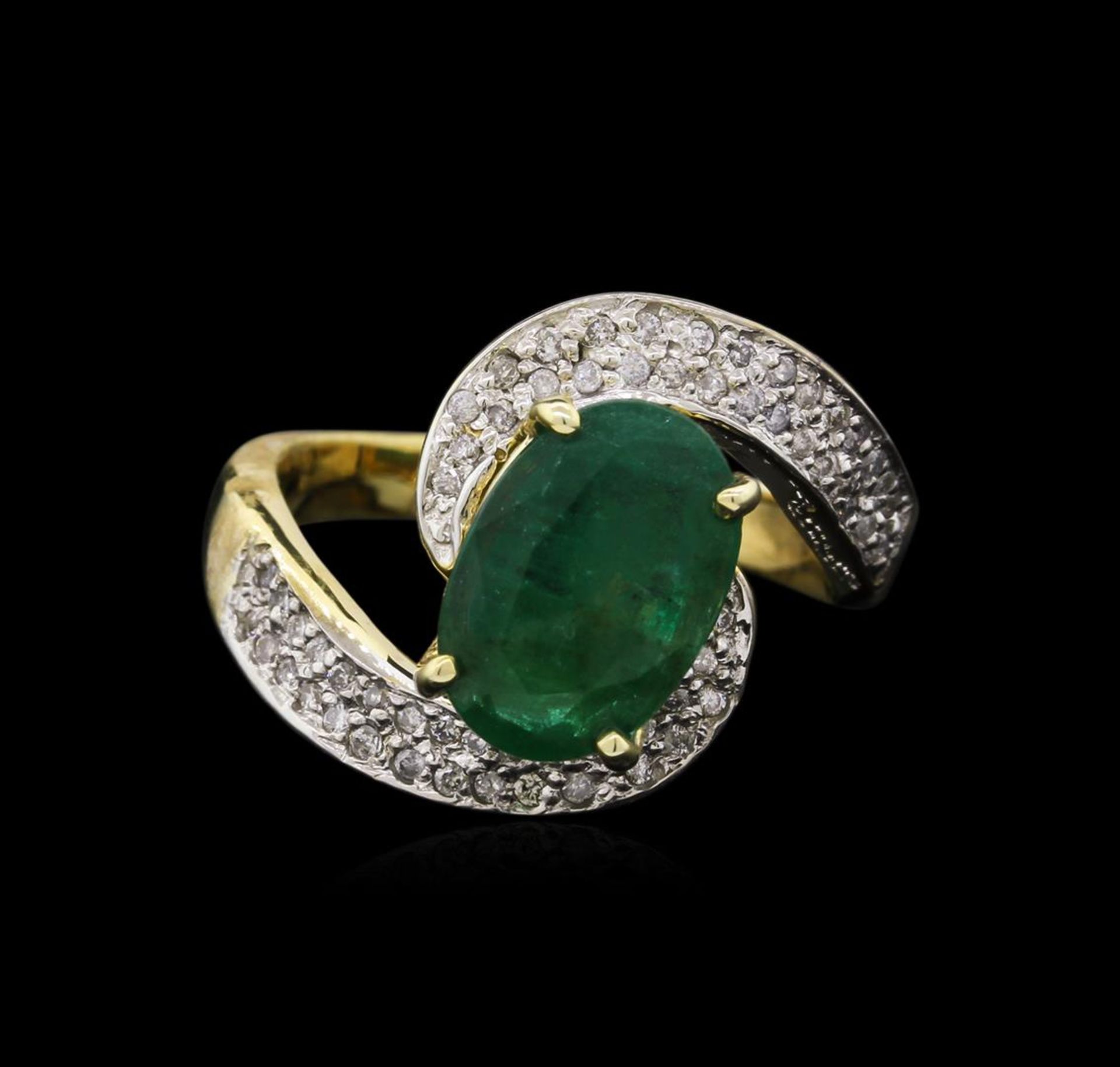 2.75 ctw Emerald and Diamond Ring - 14KT Yellow Gold - Image 2 of 2
