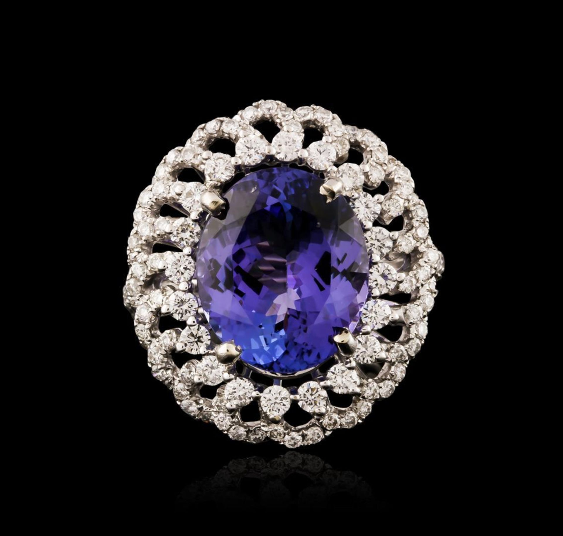 18KT White Gold 9.02 ctw Tanzanite and Diamond Ring - Image 2 of 3