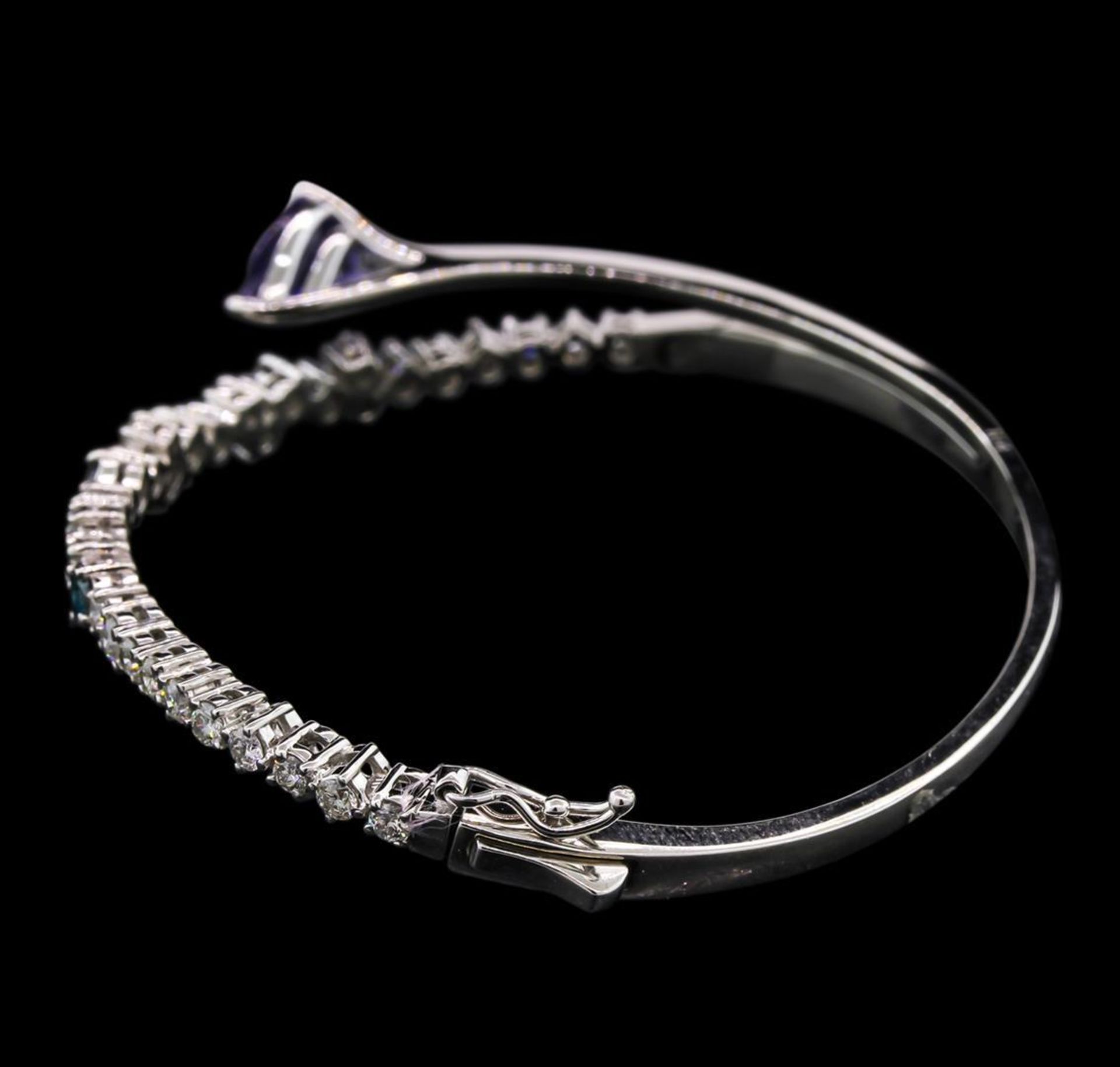 2.27 ctw Tanzanite and Diamond Bangle Bracelet - 14KT White Gold - Image 2 of 4