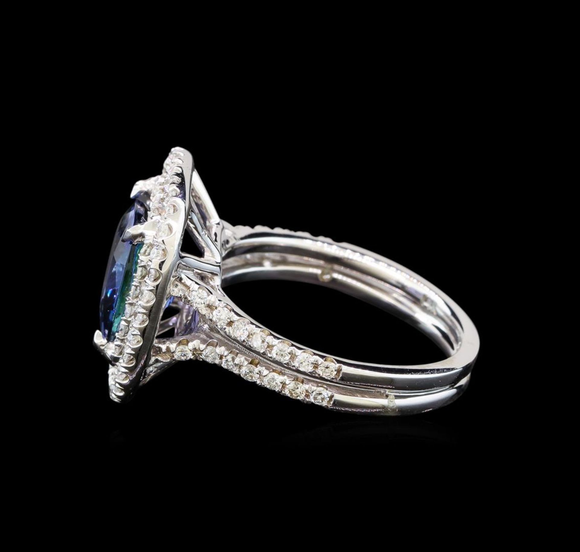 14KT White Gold 3.98 ctw Tanzanite and Diamond Ring - Image 3 of 5