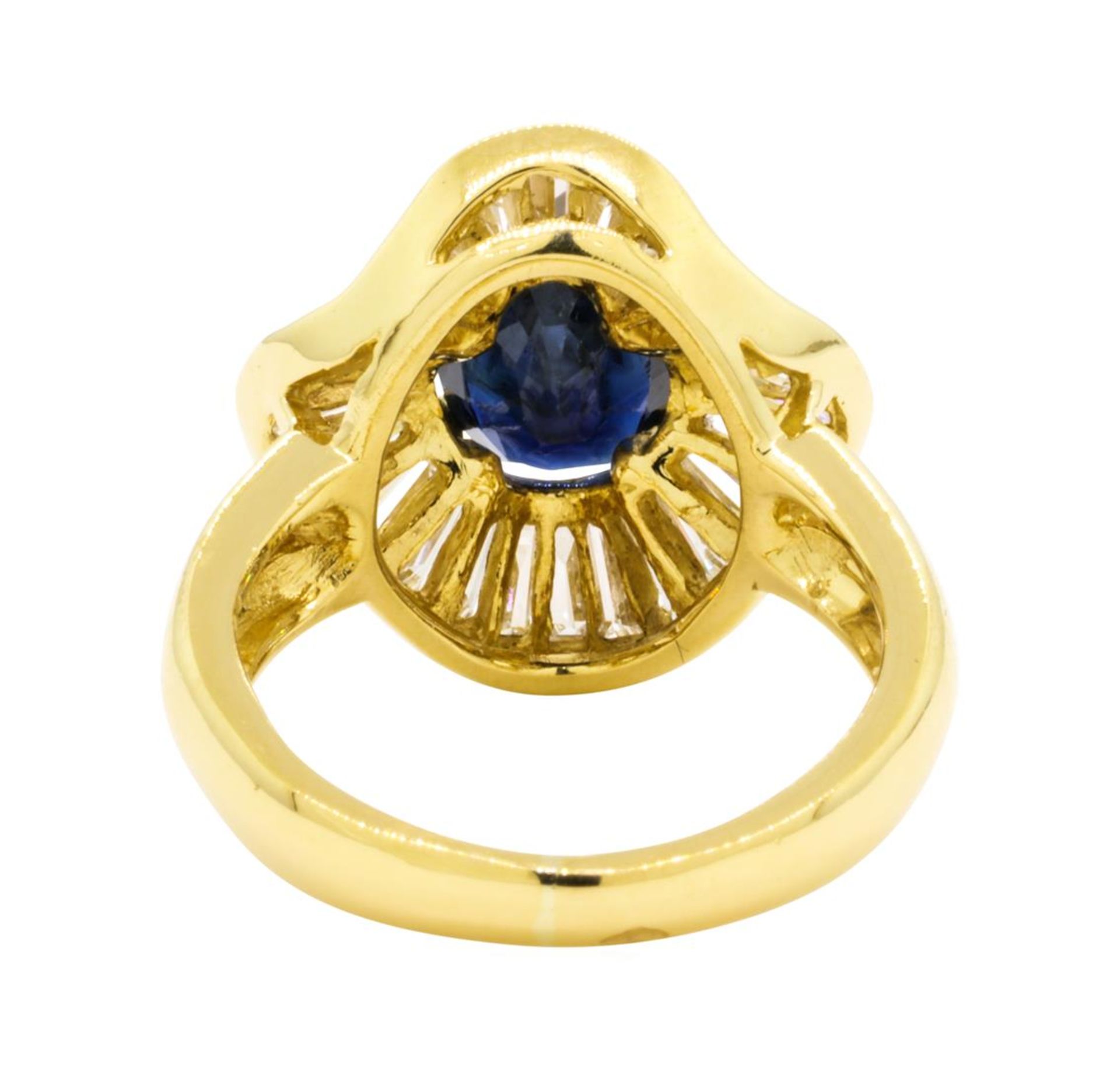 2.90 ctw Sapphire and Diamond Ring - 18KT Yellow Gold - Image 3 of 5