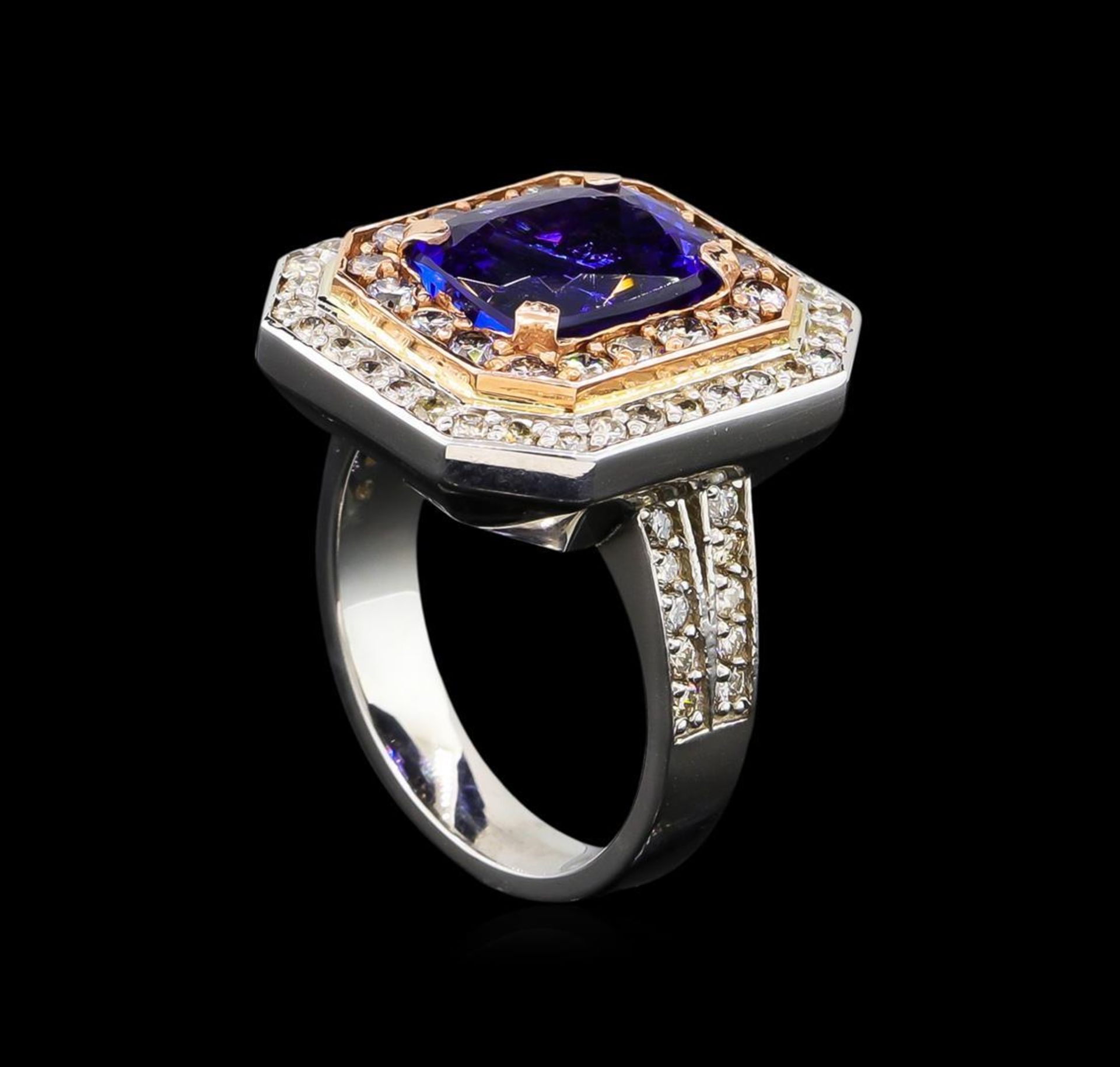 14KT Rose and White Gold 4.29 ctw Tanzanite and Diamond Ring - Image 4 of 5
