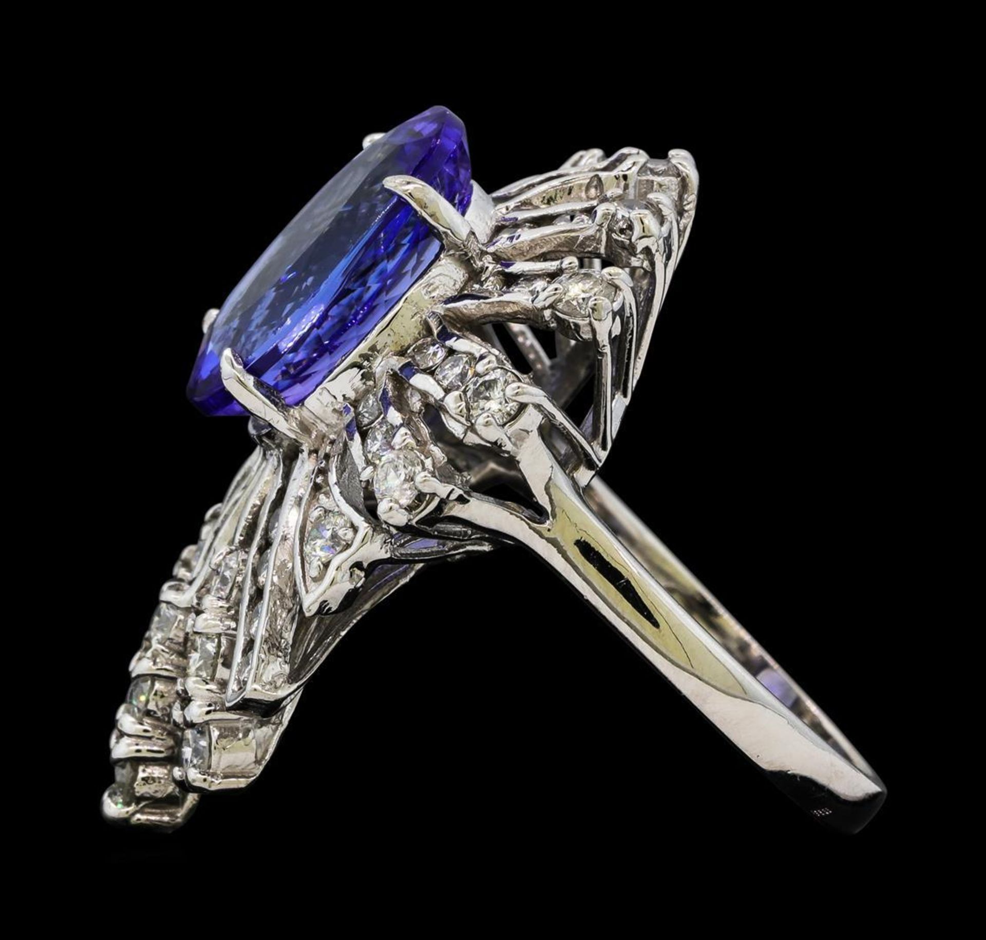 5.73 ctw Tanzanite and Diamond Ring - 14KT White Gold - Image 3 of 6