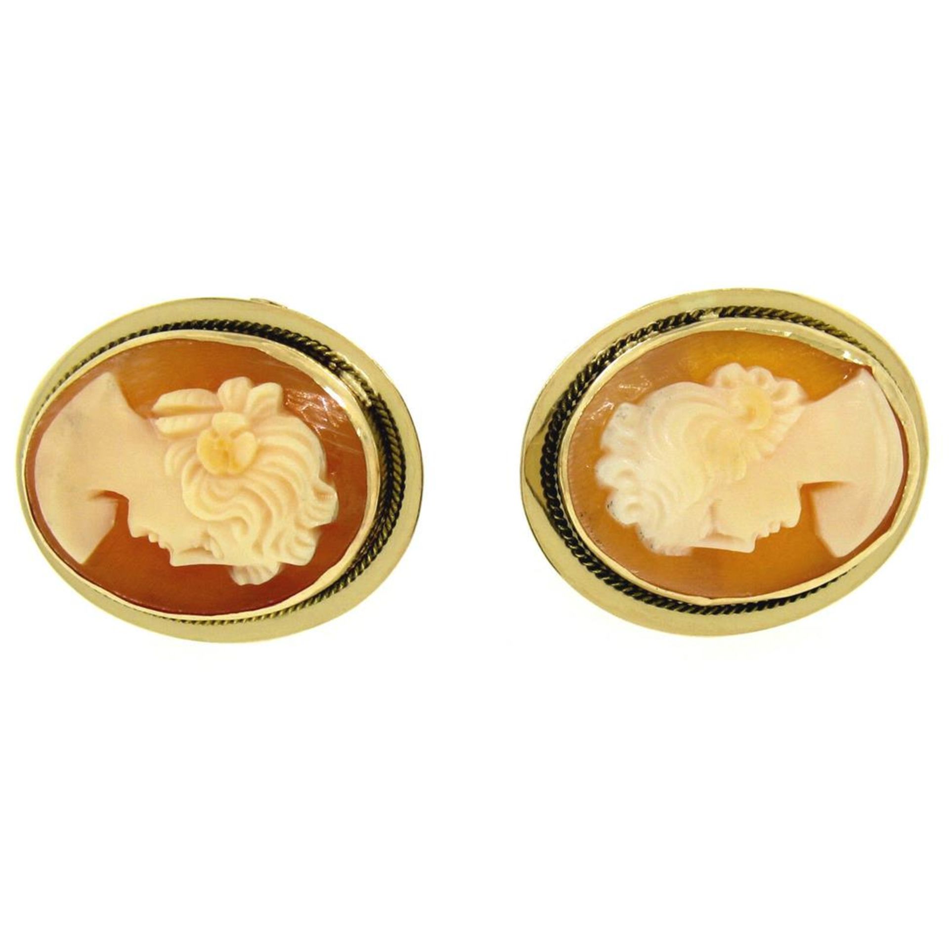 Vintage 14K Yellow Gold Oval Carved Shell Cameo Framed Screw Back Stud Earrings - Image 4 of 9