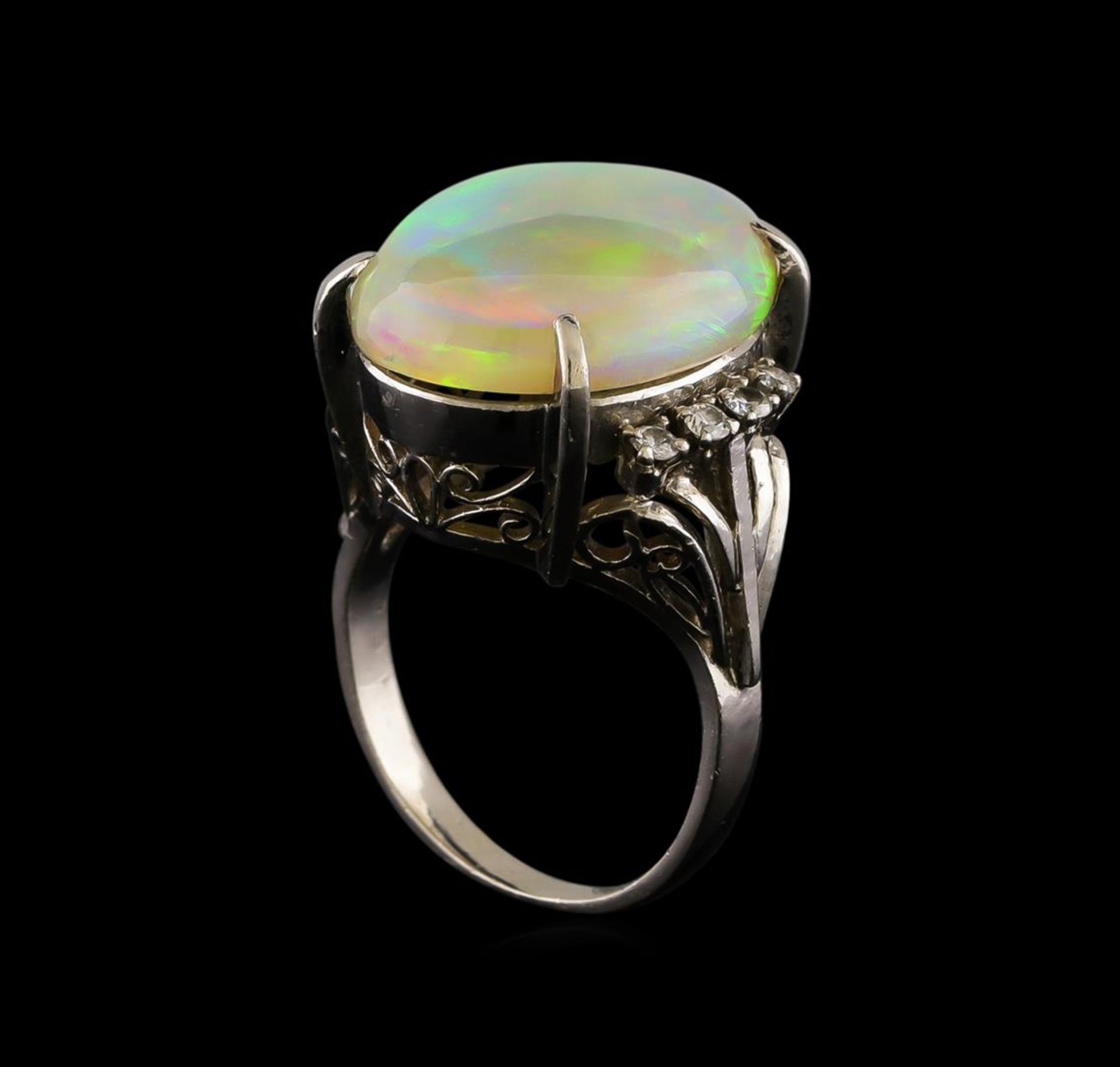 8.26 ctw Opal and Diamond Ring - Platinum - Image 4 of 5