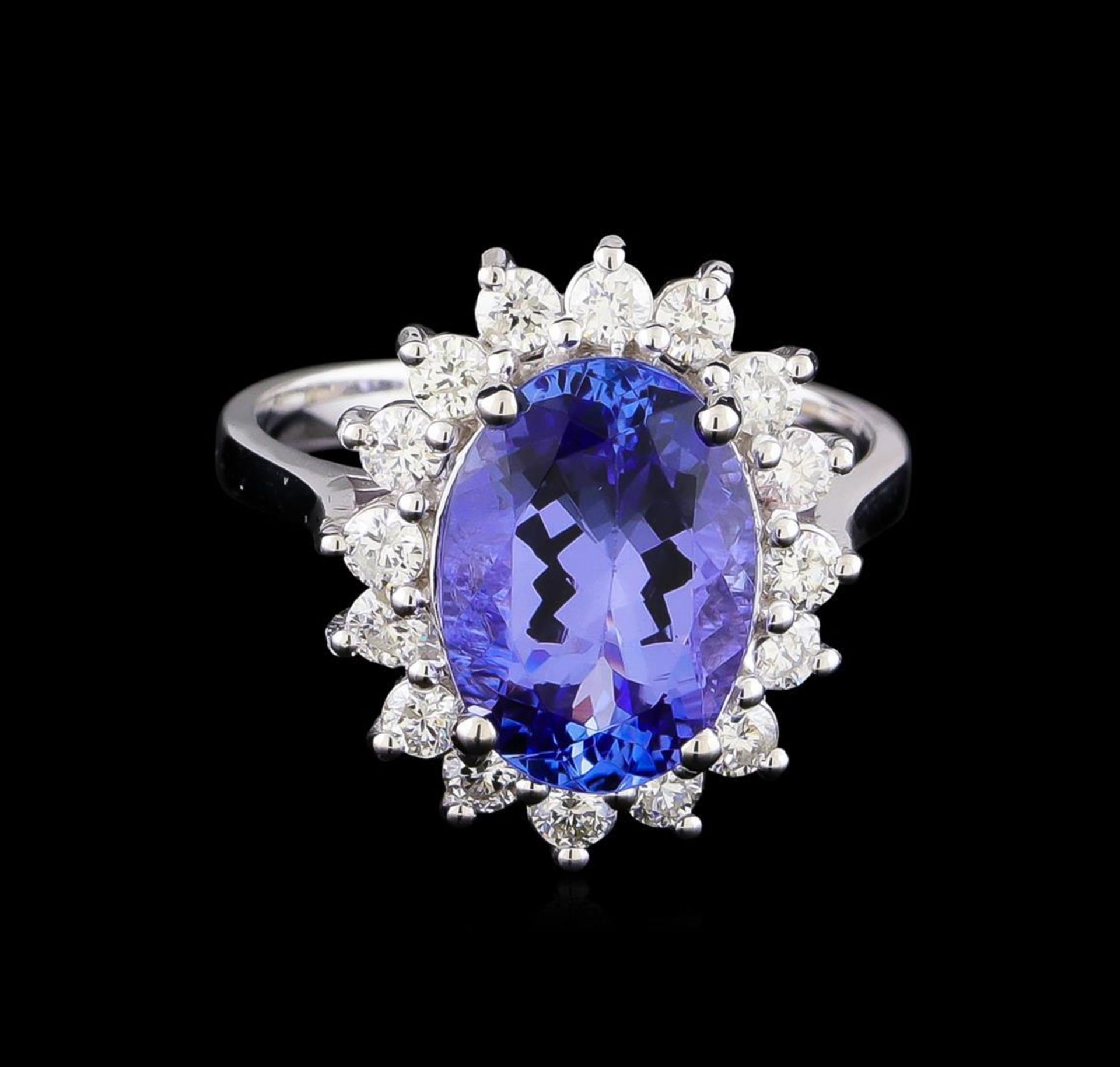 3.88 ctw Tanzanite and Diamond Ring - 14KT White Gold - Image 2 of 5