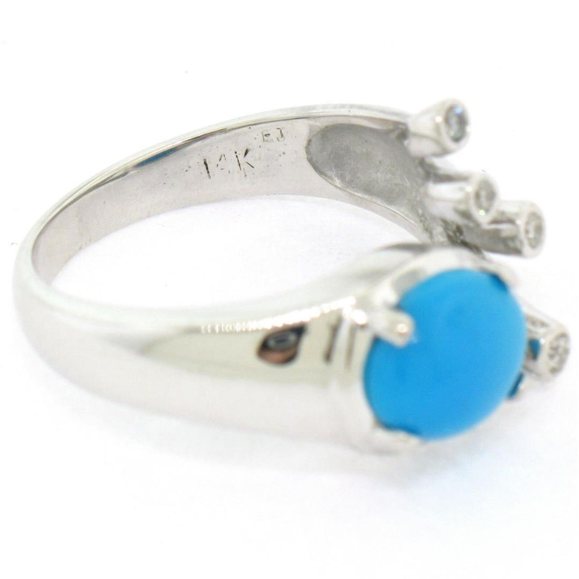 14kt White Gold 1.23 ctw Cabochon Turquoise and Diamond Cocktail Ring - Image 7 of 7
