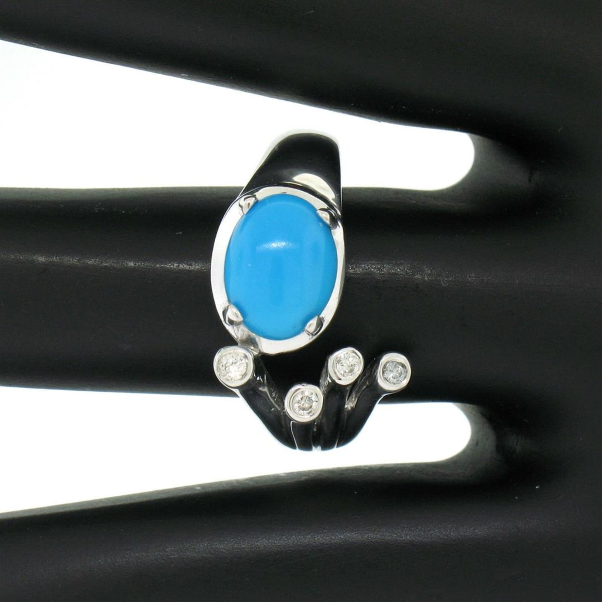 14kt White Gold 1.23 ctw Cabochon Turquoise and Diamond Cocktail Ring - Image 6 of 7