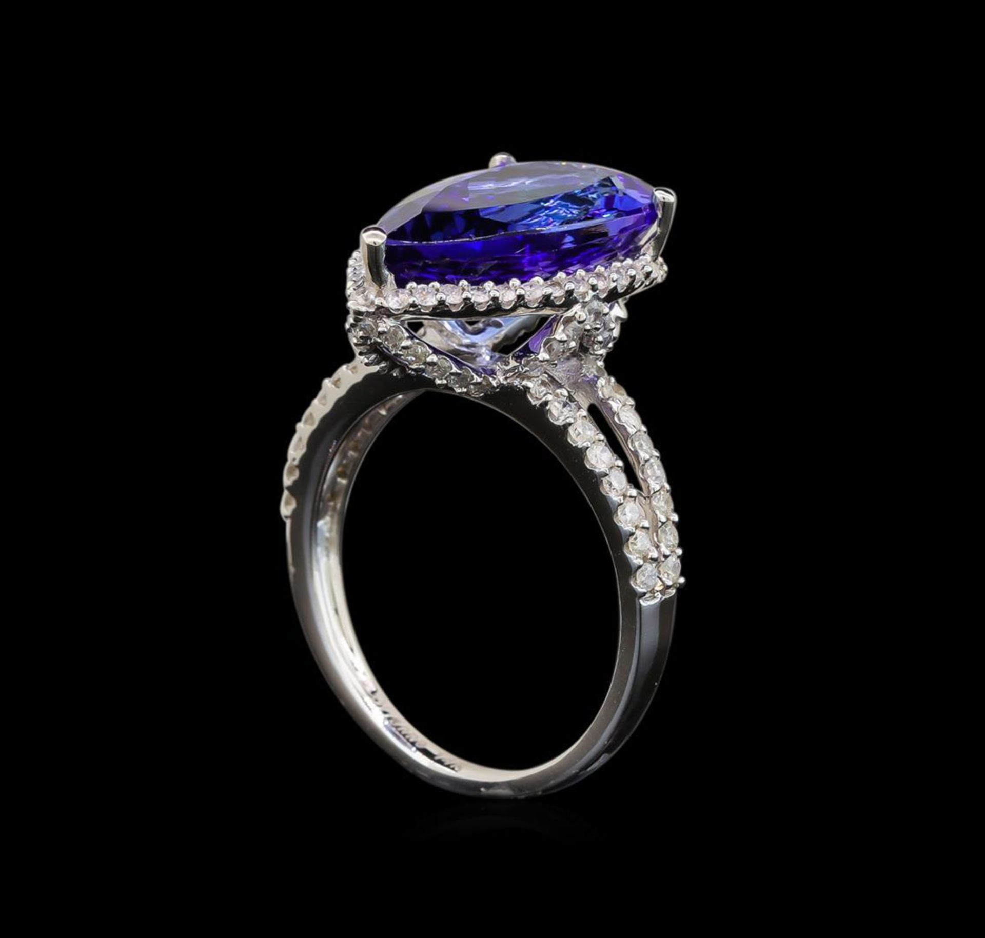 14KT White Gold 5.36 ctw Tanzanite and Diamond Ring - Image 4 of 5