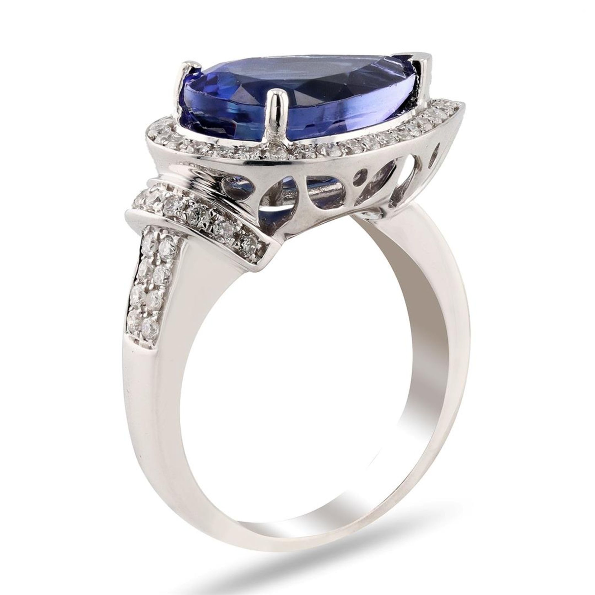 5.48 ctw Tanzanite and 0.60 ctw Diamond 14K White Gold Ring - Image 2 of 4