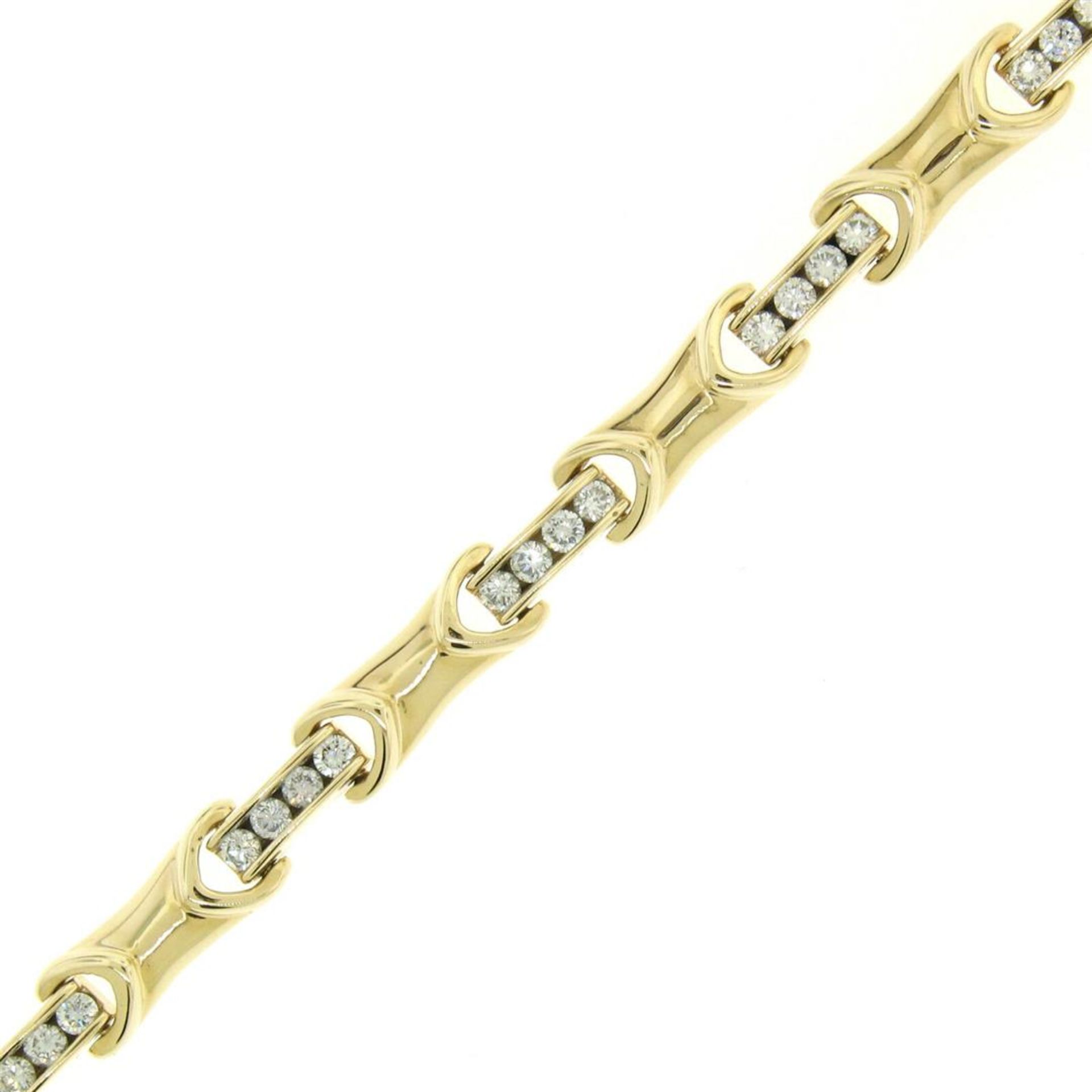 14K Yellow Gold 7" 2.16 ctw Channel Set Round Brilliant Diamond Tennis Bracelet - Image 2 of 9