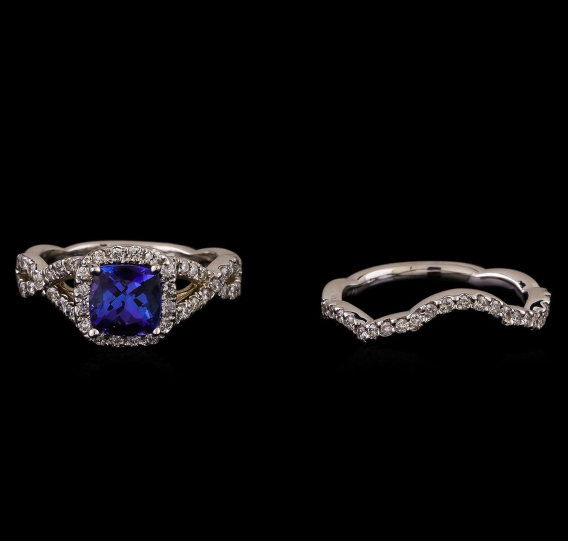 14KT White Gold 1.22 ctw Tanzanite and Diamond Ring and Guard - Image 2 of 4