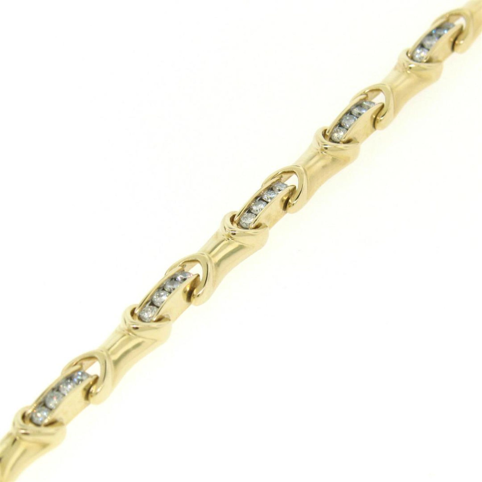 14K Yellow Gold 7" 2.16 ctw Channel Set Round Brilliant Diamond Tennis Bracelet - Image 4 of 9