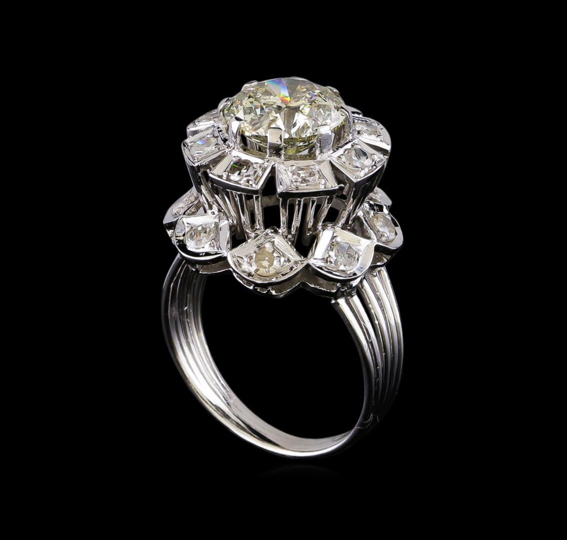 3.65 ctw Diamond Ring - 18KT White Gold - Image 4 of 5