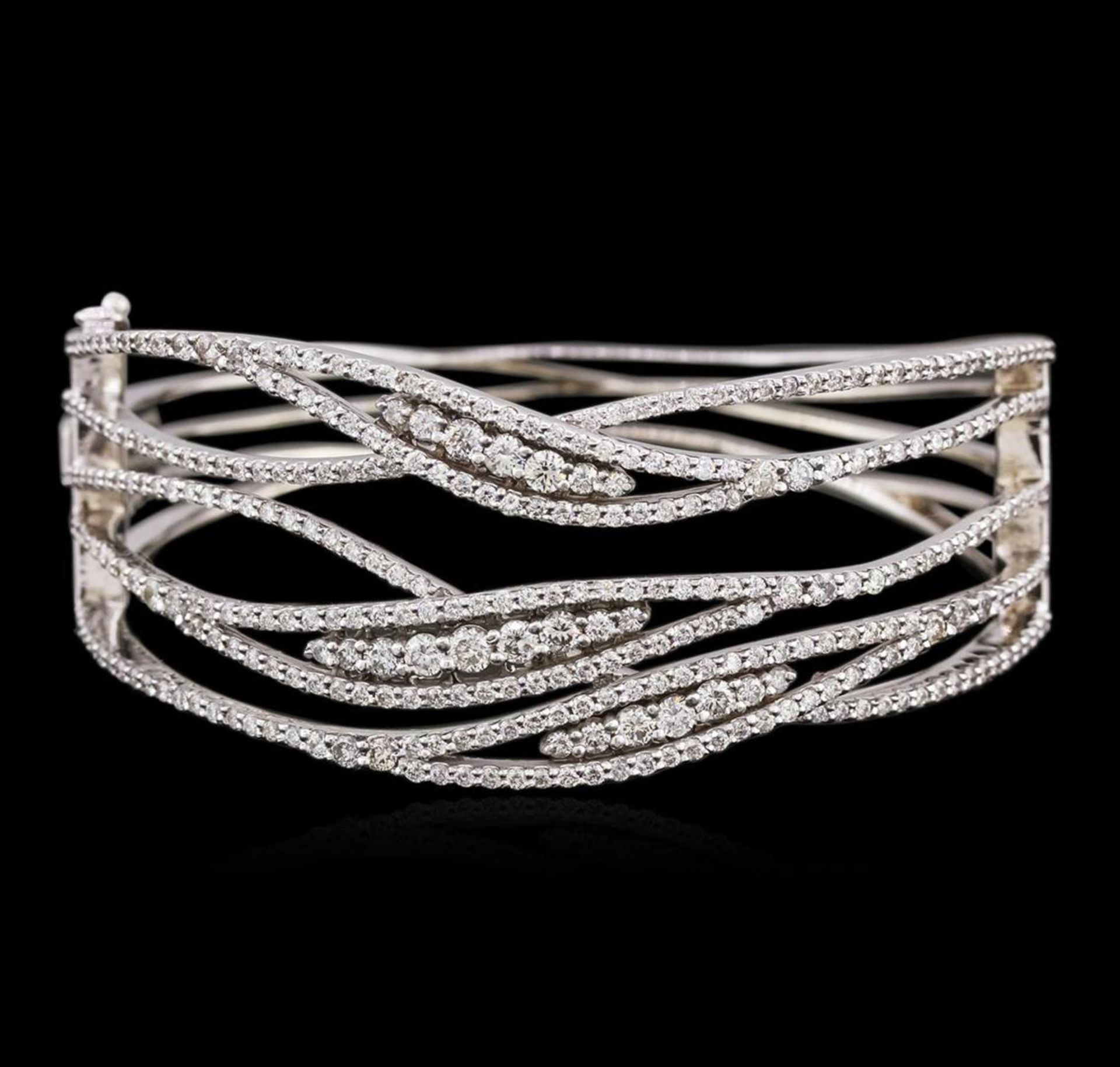 14KT White Gold 3.99 ctw Diamond Bangle Bracelet