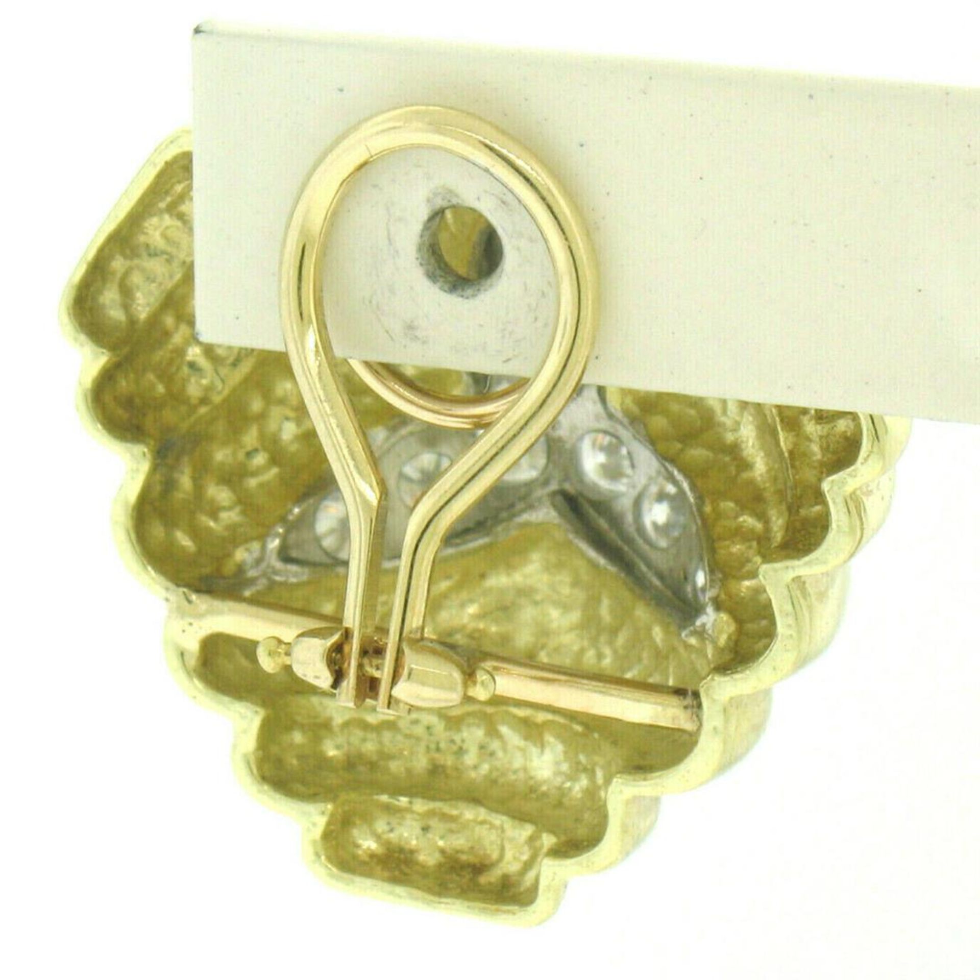 14kt Yellow Gold 1.80 ctw Diamond Triangular Earrings - Image 3 of 4