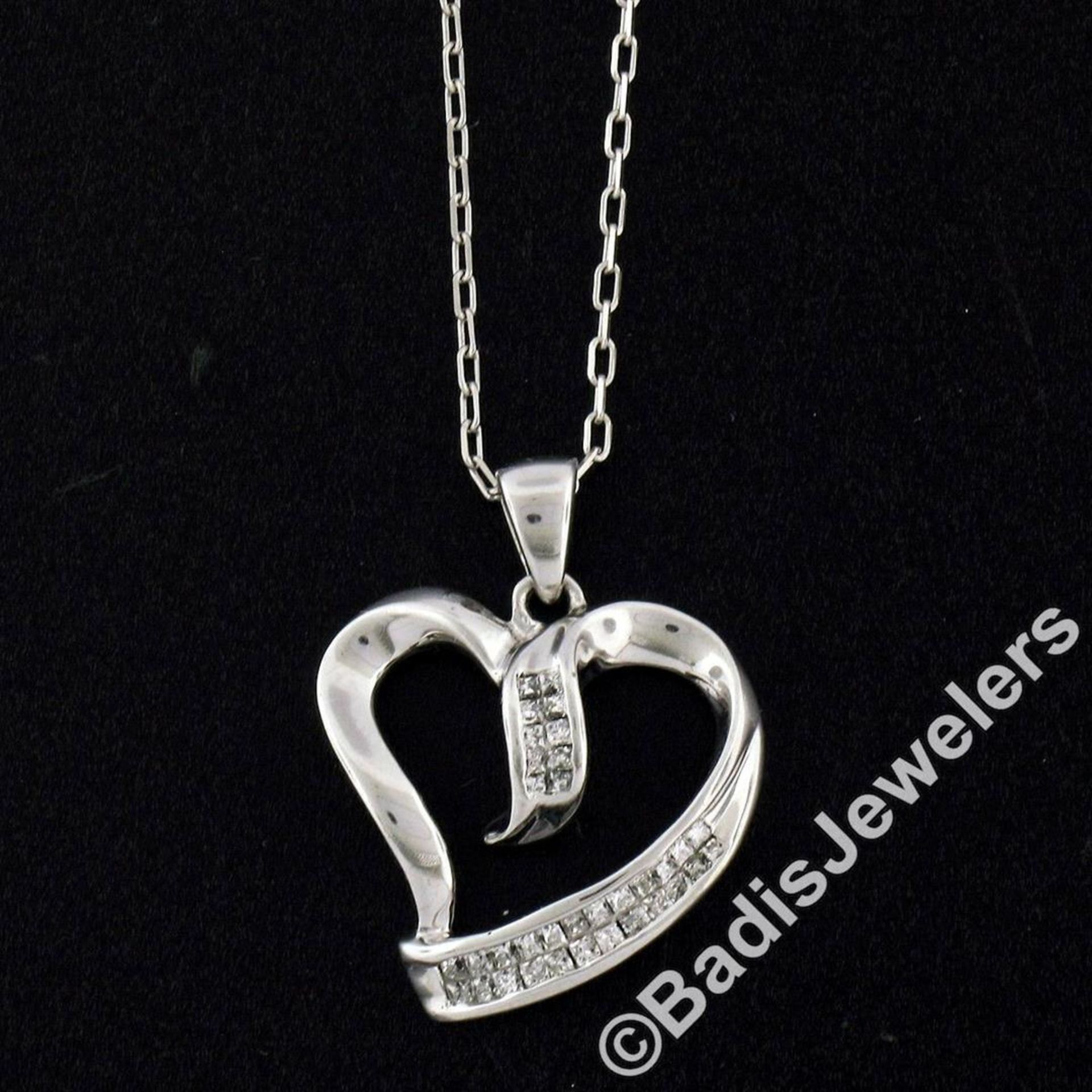 10kt White Gold 0.25 ctw Dual Channel Princess Cut Diamond Open Heart Pendant Ne - Image 2 of 7