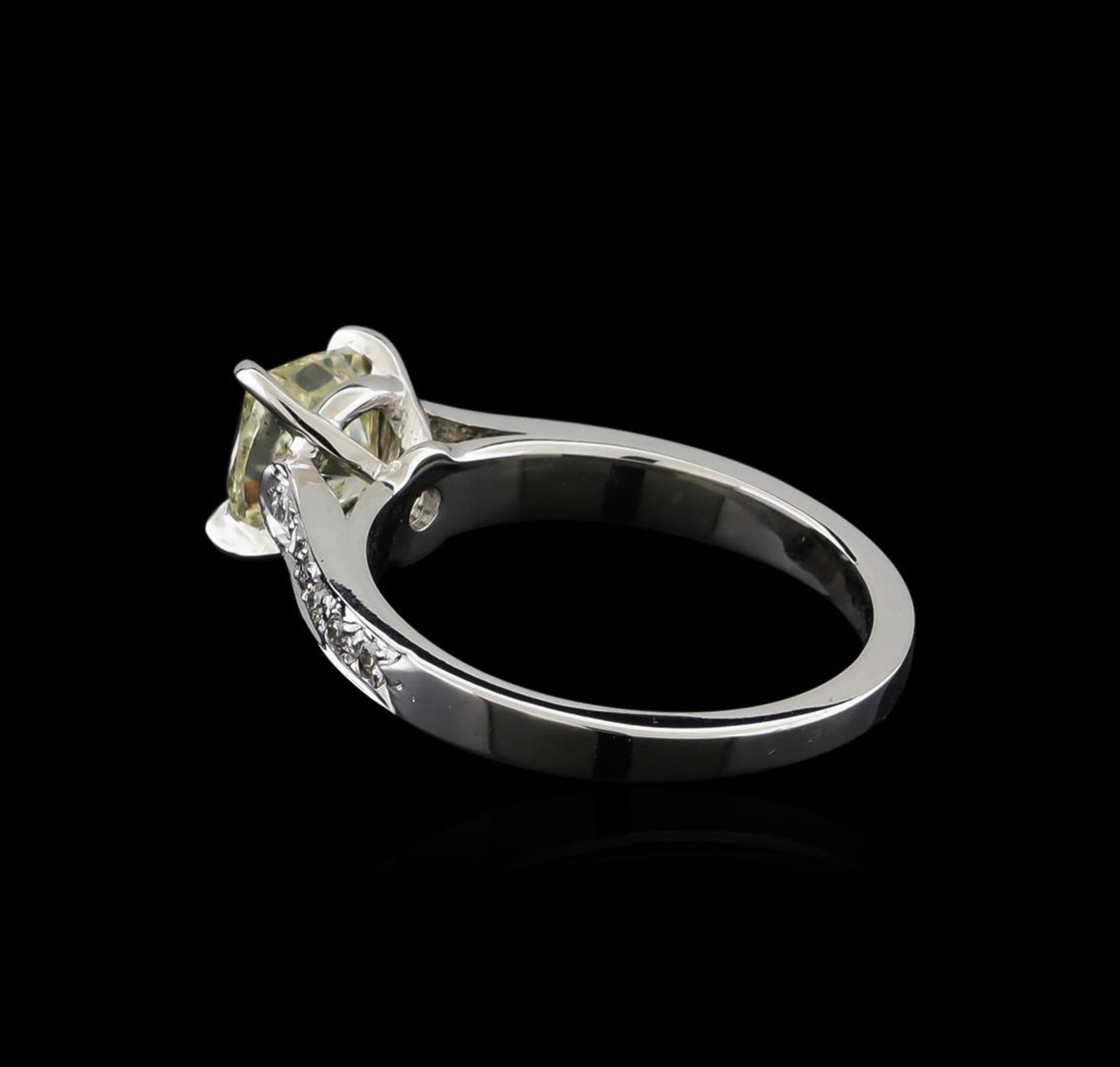 1.77 ctw Diamond Ring - 14KT White Gold - Image 3 of 5