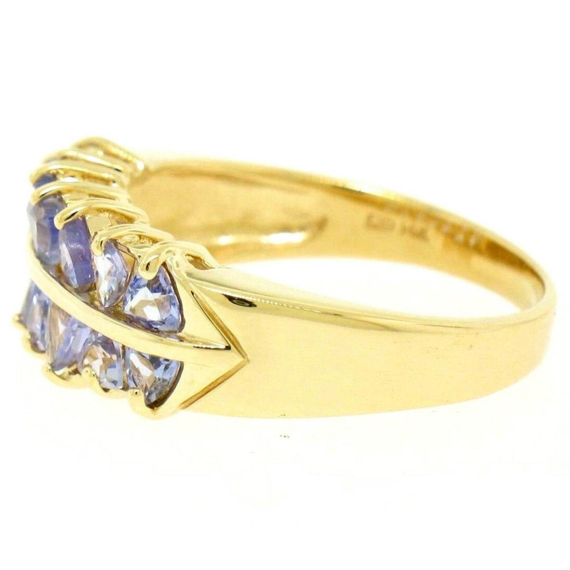 14k Yellow Gold Dual Two Row 1.40 ctw 14 Trillion Cut Natural Tanzanite Band Rin - Image 6 of 7