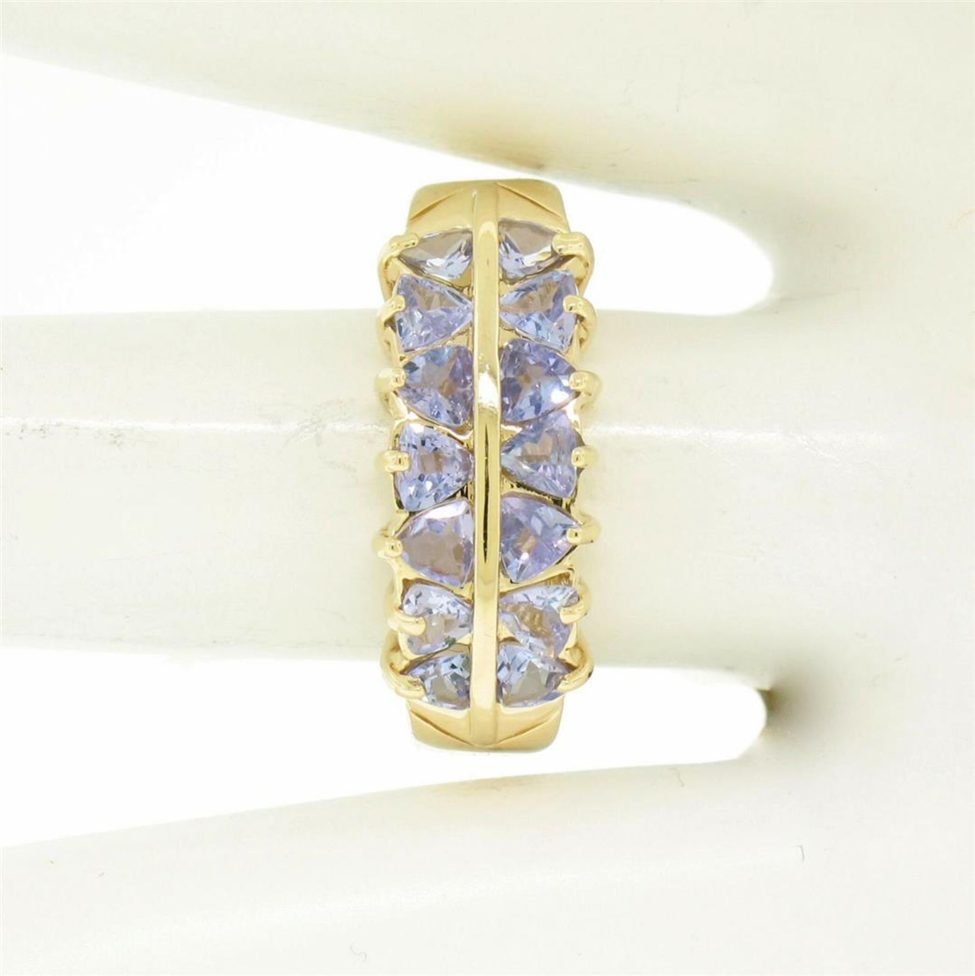 14k Yellow Gold Dual Two Row 1.40 ctw 14 Trillion Cut Natural Tanzanite Band Rin - Image 5 of 7