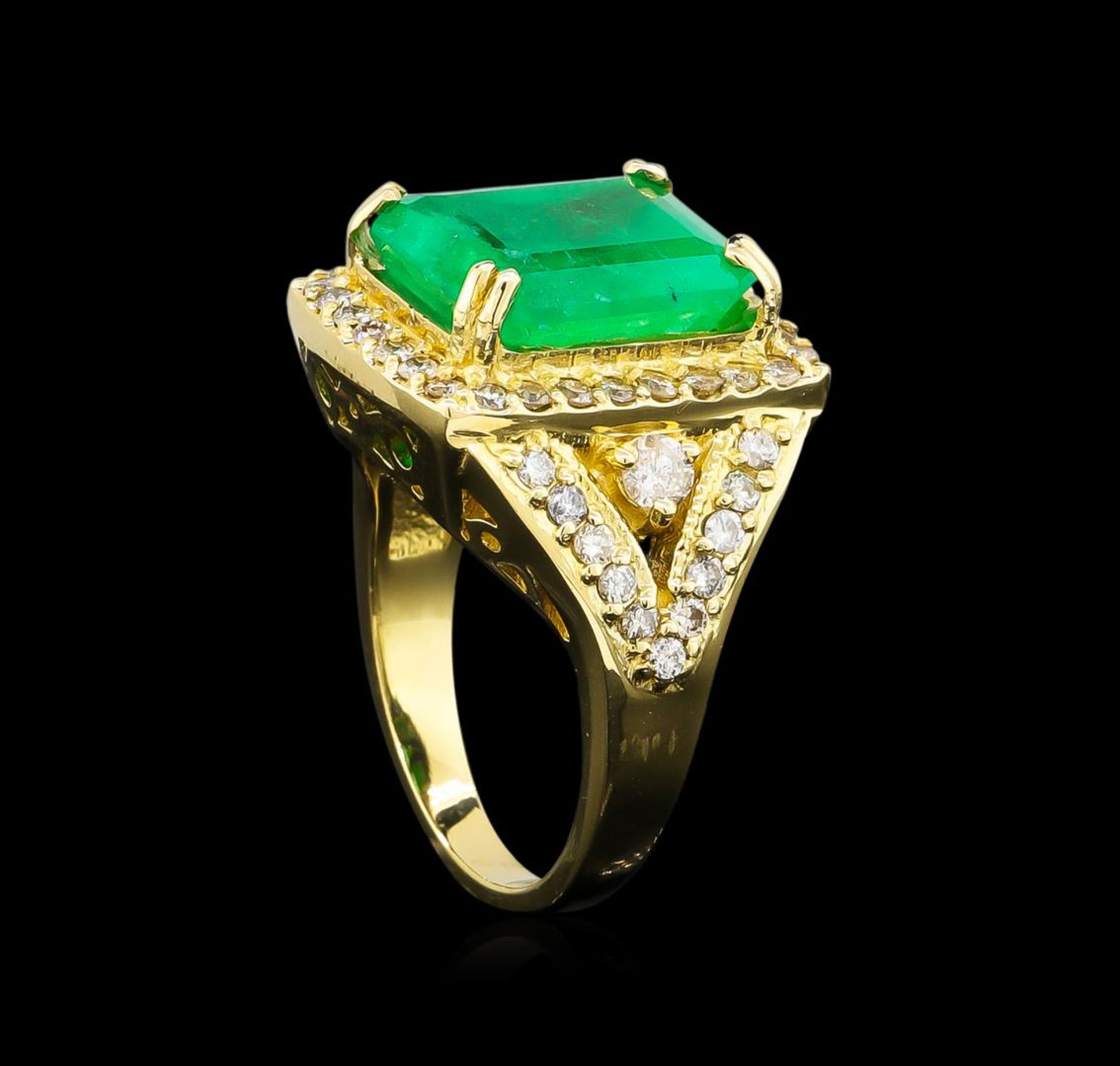 14KT Yellow Gold 9.19 ctw Emerald and Diamond Ring - Image 4 of 5