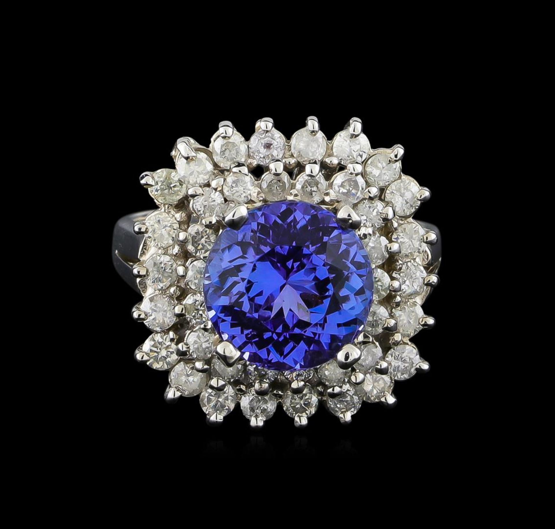 14KT White Gold 3.11 ctw Tanzanite and Diamond Ring - Image 2 of 5