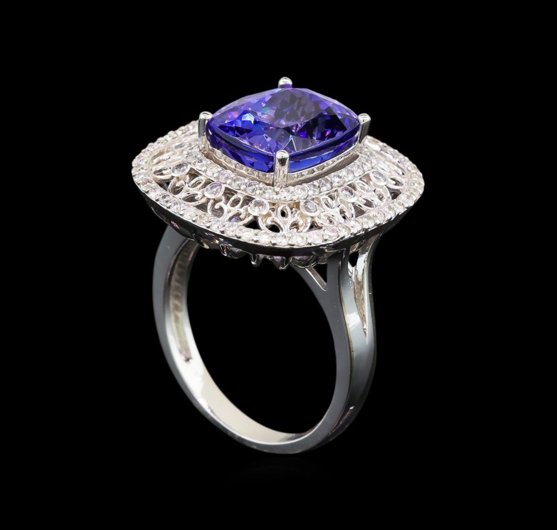 14KT White Gold 5.29 ctw Tanzanite and Diamond Ring - Image 4 of 5