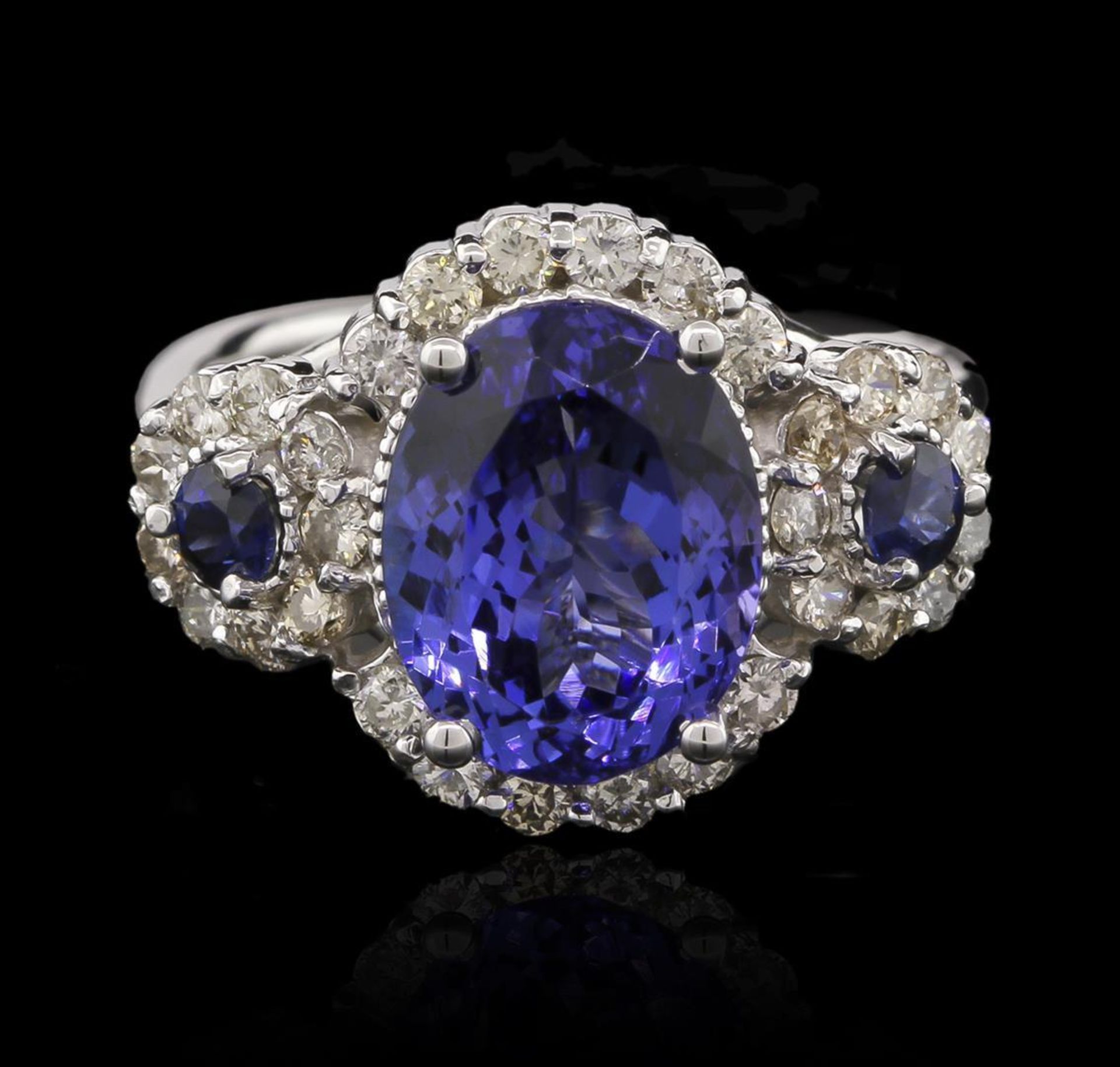 3.81 ctw Tanzanite, Blue Sapphire, and Diamond Ring - 14KT White Gold - Image 2 of 3